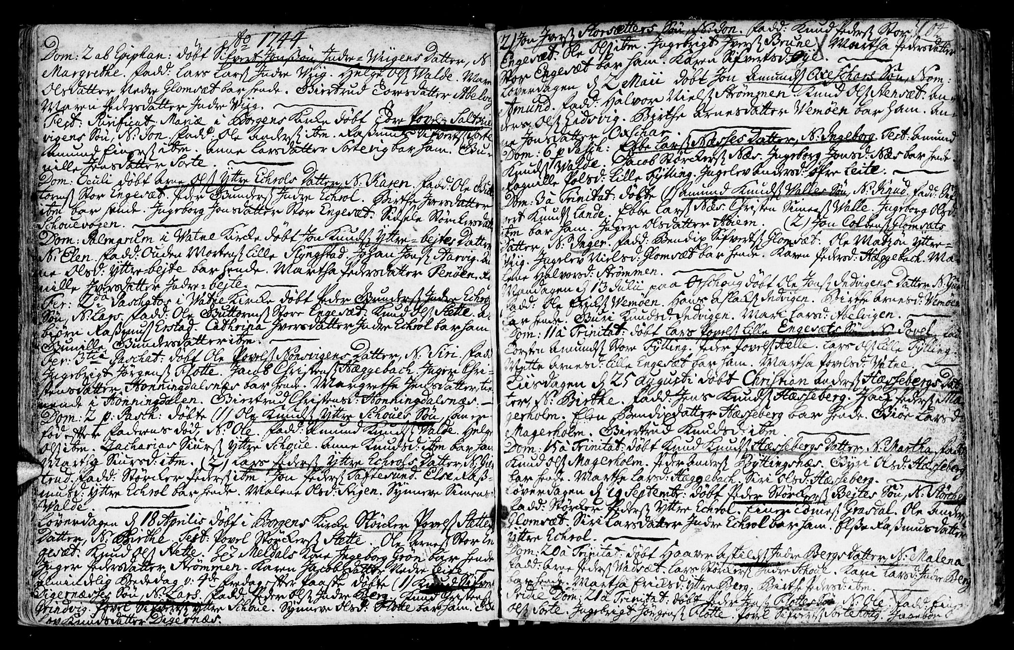 Ministerialprotokoller, klokkerbøker og fødselsregistre - Møre og Romsdal, AV/SAT-A-1454/524/L0349: Ministerialbok nr. 524A01, 1698-1779, s. 104
