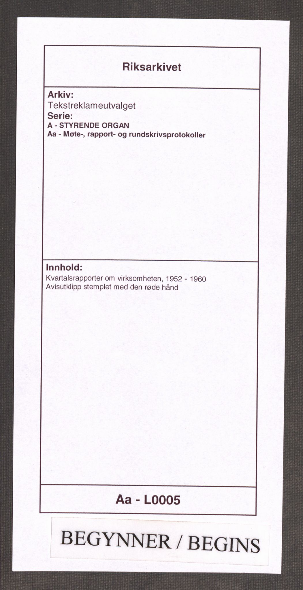 Tekstreklameutvalget, RA/PA-0854/A/Aa/L0005: Kvartalsrapporter om virksomheten, 1952-1960