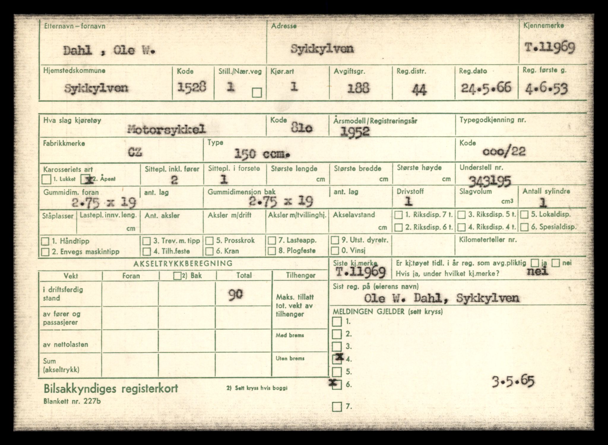 Møre og Romsdal vegkontor - Ålesund trafikkstasjon, AV/SAT-A-4099/F/Fe/L0031: Registreringskort for kjøretøy T 11800 - T 11996, 1927-1998, s. 2871