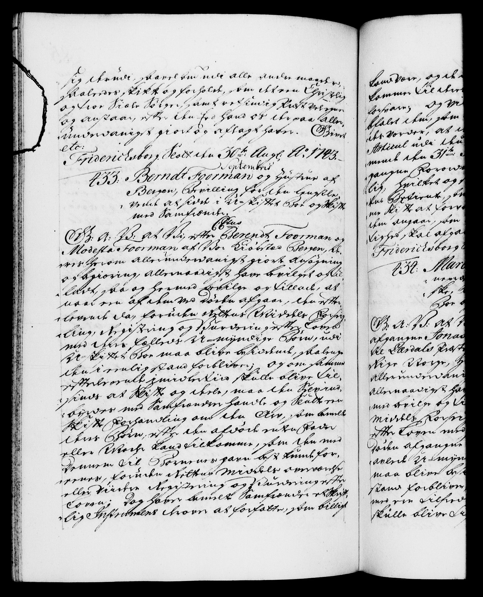 Danske Kanselli 1572-1799, RA/EA-3023/F/Fc/Fca/Fcaa/L0033: Norske registre, 1743-1744, s. 285b