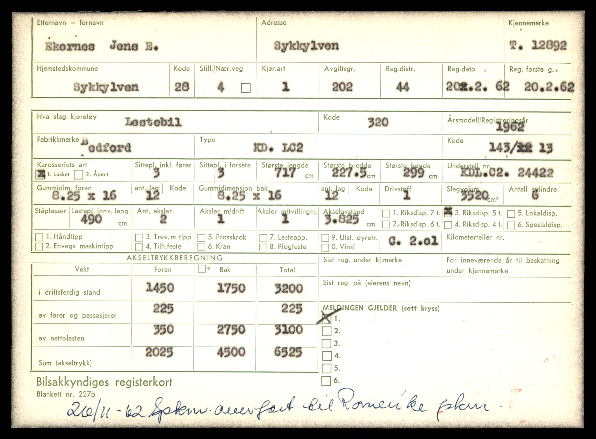 Møre og Romsdal vegkontor - Ålesund trafikkstasjon, AV/SAT-A-4099/F/Fe/L0036: Registreringskort for kjøretøy T 12831 - T 13030, 1927-1998, s. 1061