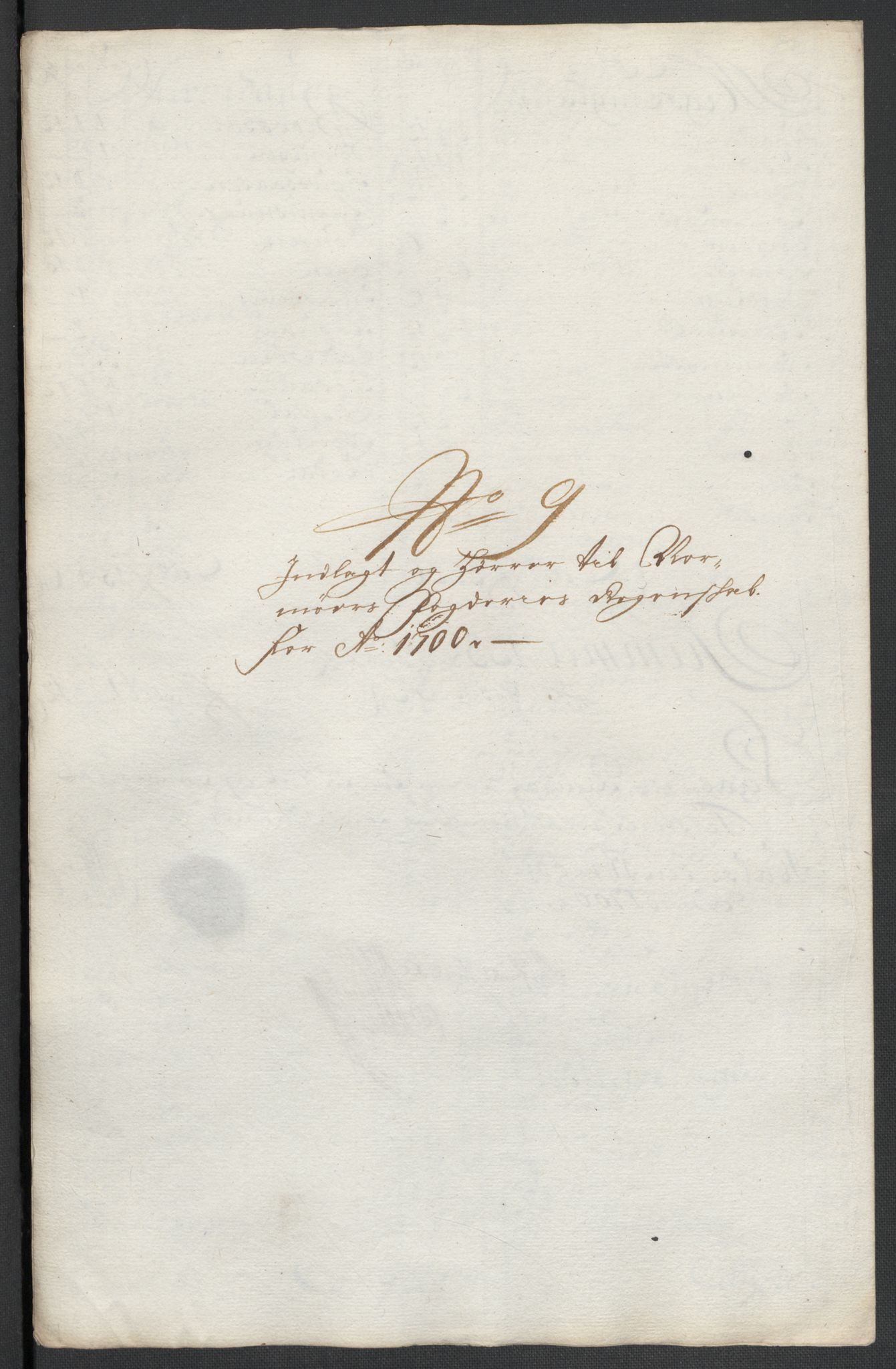 Rentekammeret inntil 1814, Reviderte regnskaper, Fogderegnskap, RA/EA-4092/R56/L3739: Fogderegnskap Nordmøre, 1700-1702, s. 100