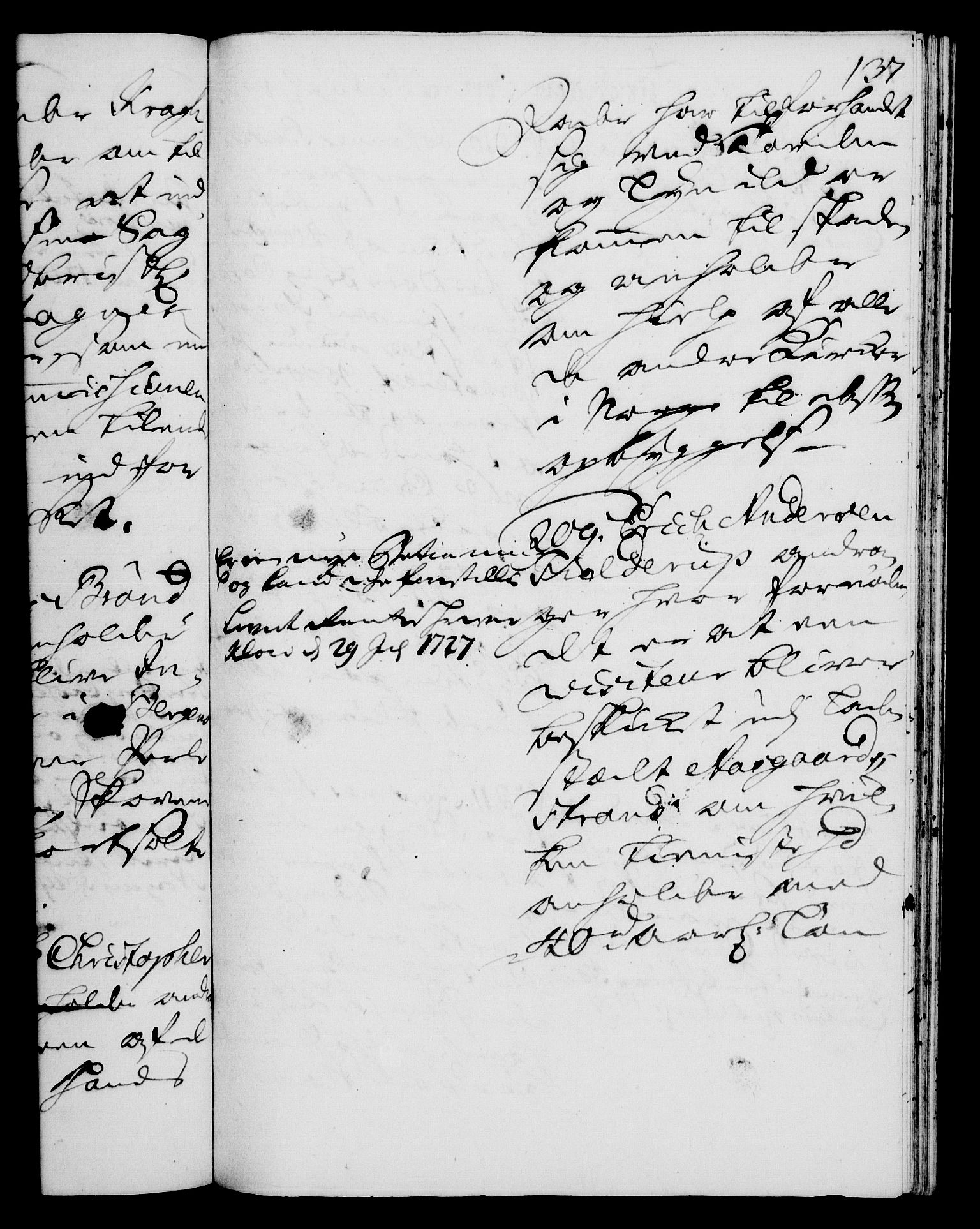 Rentekammeret, Kammerkanselliet, RA/EA-3111/G/Gh/Gha/L0009: Norsk ekstraktmemorialprotokoll (merket RK 53.54), 1726-1728, s. 137