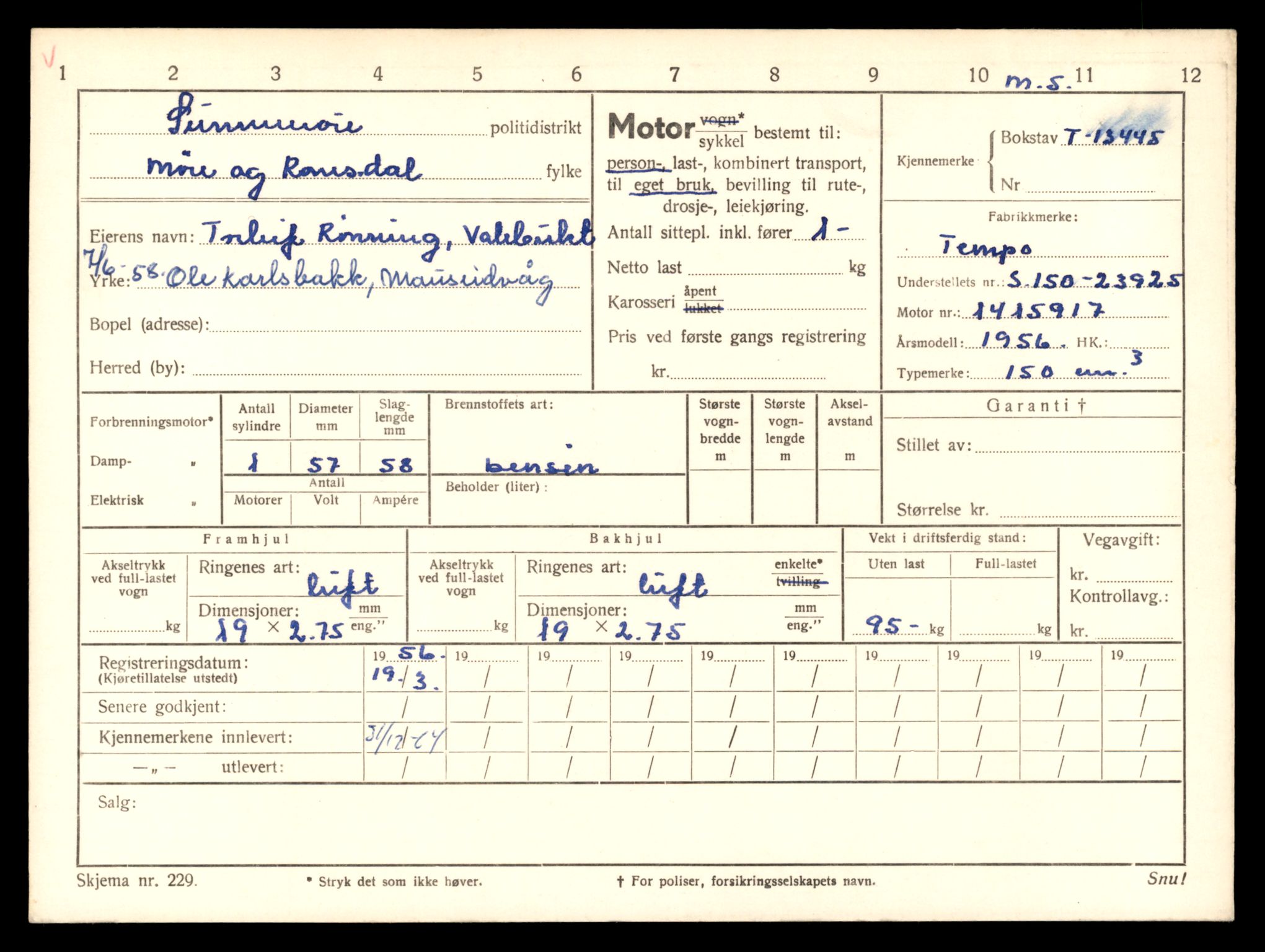 Møre og Romsdal vegkontor - Ålesund trafikkstasjon, AV/SAT-A-4099/F/Fe/L0039: Registreringskort for kjøretøy T 13361 - T 13530, 1927-1998, s. 1439