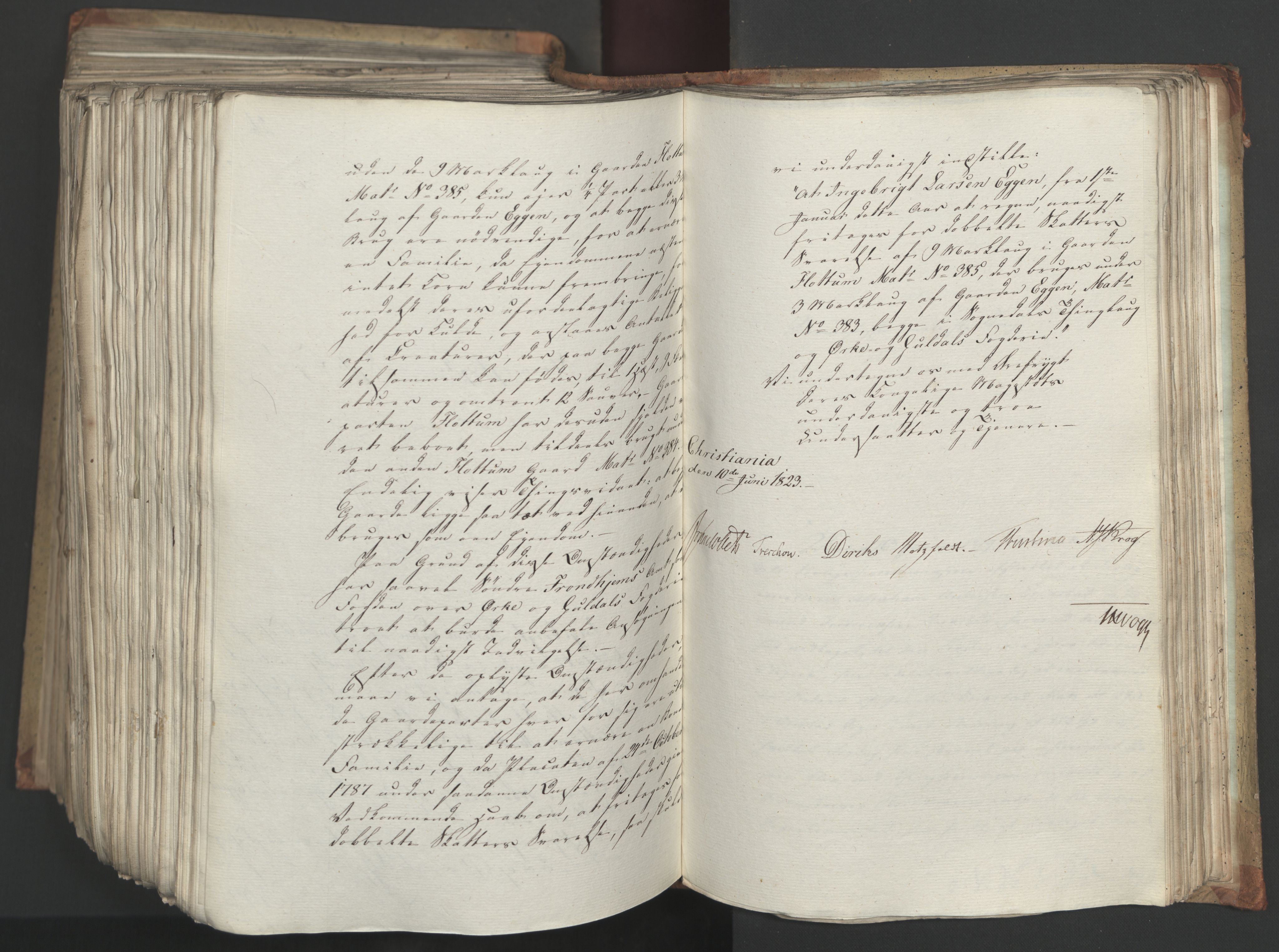 Statsrådsavdelingen i Stockholm, AV/RA-S-1003/D/Da/L0034: Regjeringsinnstillinger nr. 275-540, 1823, s. 589