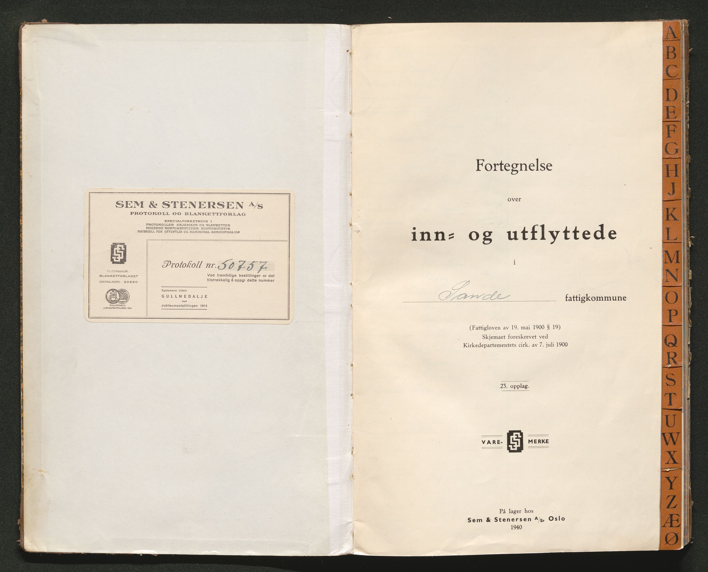 Sande lensmannskontor, SAKO/A-546/O/Oc/L0007: Protokoll over inn- og utflyttede, 1942-1943