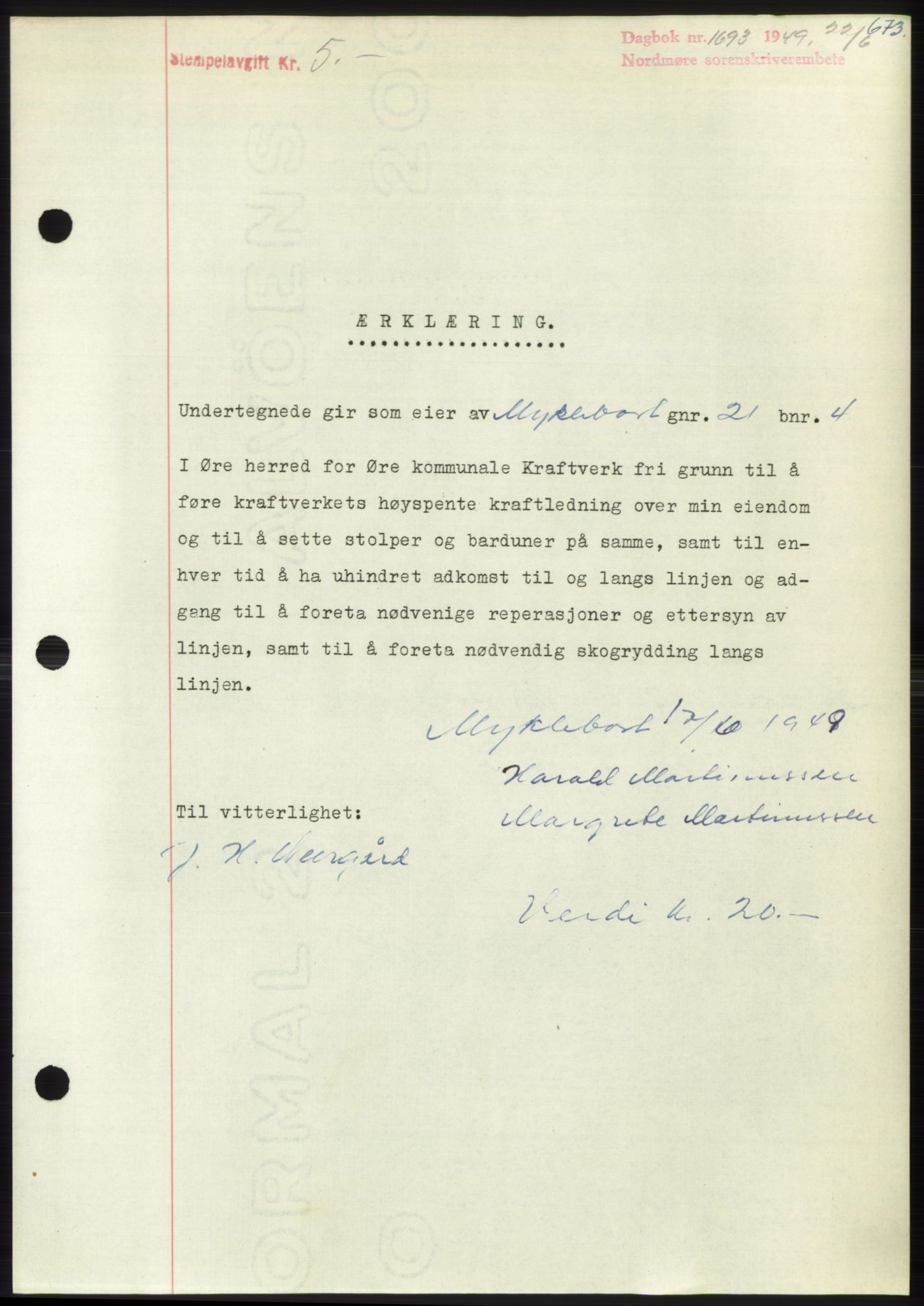 Nordmøre sorenskriveri, SAT/A-4132/1/2/2Ca: Pantebok nr. B101, 1949-1949, Dagboknr: 1693/1949