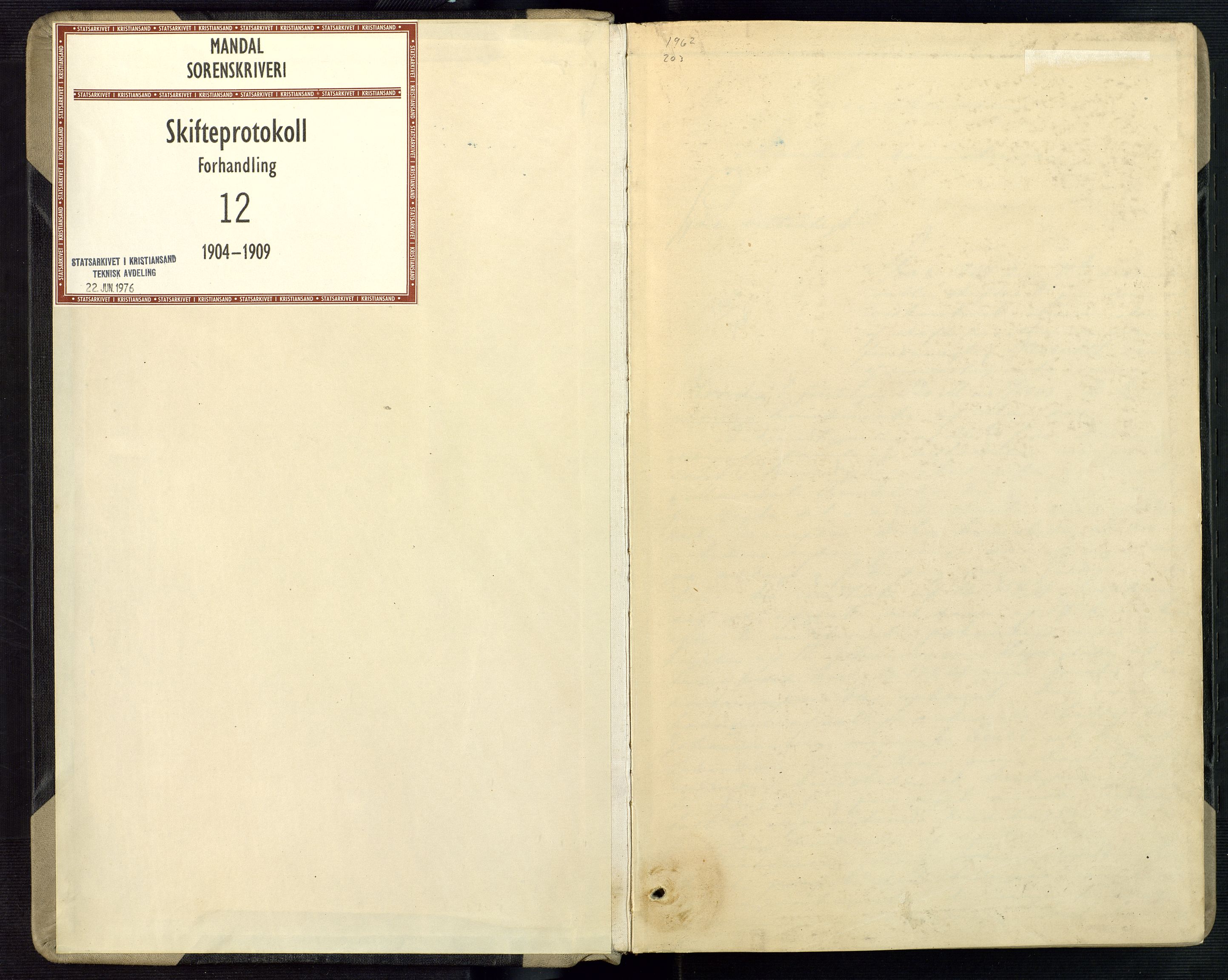 Mandal sorenskriveri, SAK/1221-0005/001/H/Hc/L0080: Skifteforhandlingsprotokoll nr 12, 1904-1909