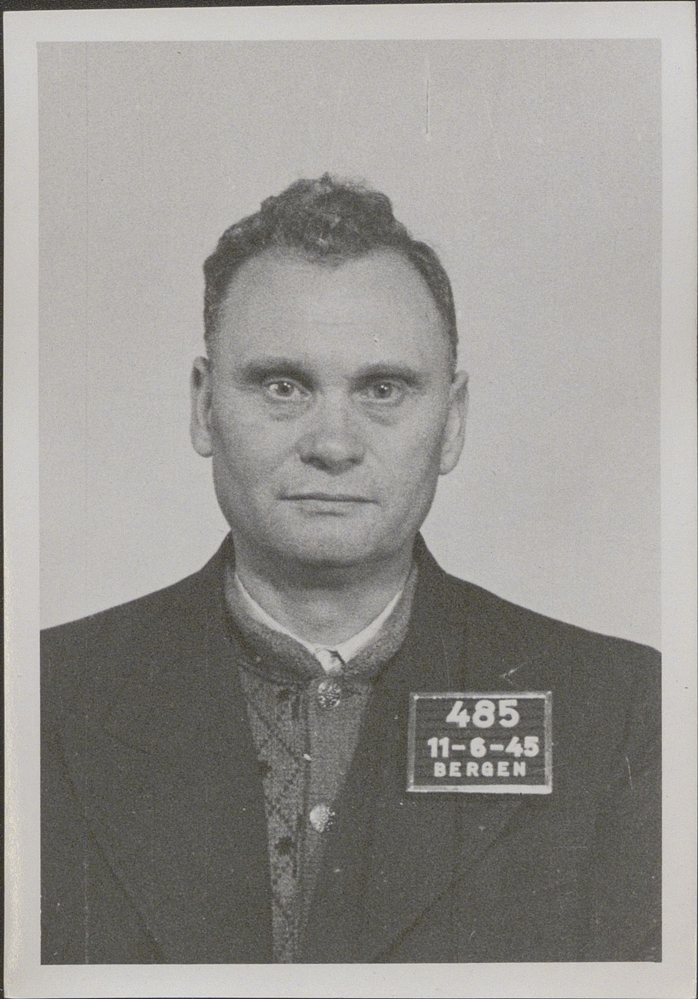 Bergen politikammer / politidistrikt, SAB/A-60401/Y/Yc/Ycd/L0004: Personfoto - landsvikere etc, 1945-1947, s. 445