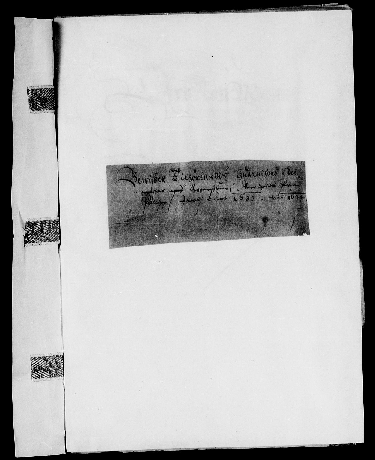 Rentekammeret inntil 1814, Reviderte regnskaper, Lensregnskaper, AV/RA-EA-5023/R/Rb/Rba/L0117: Akershus len, 1632-1634