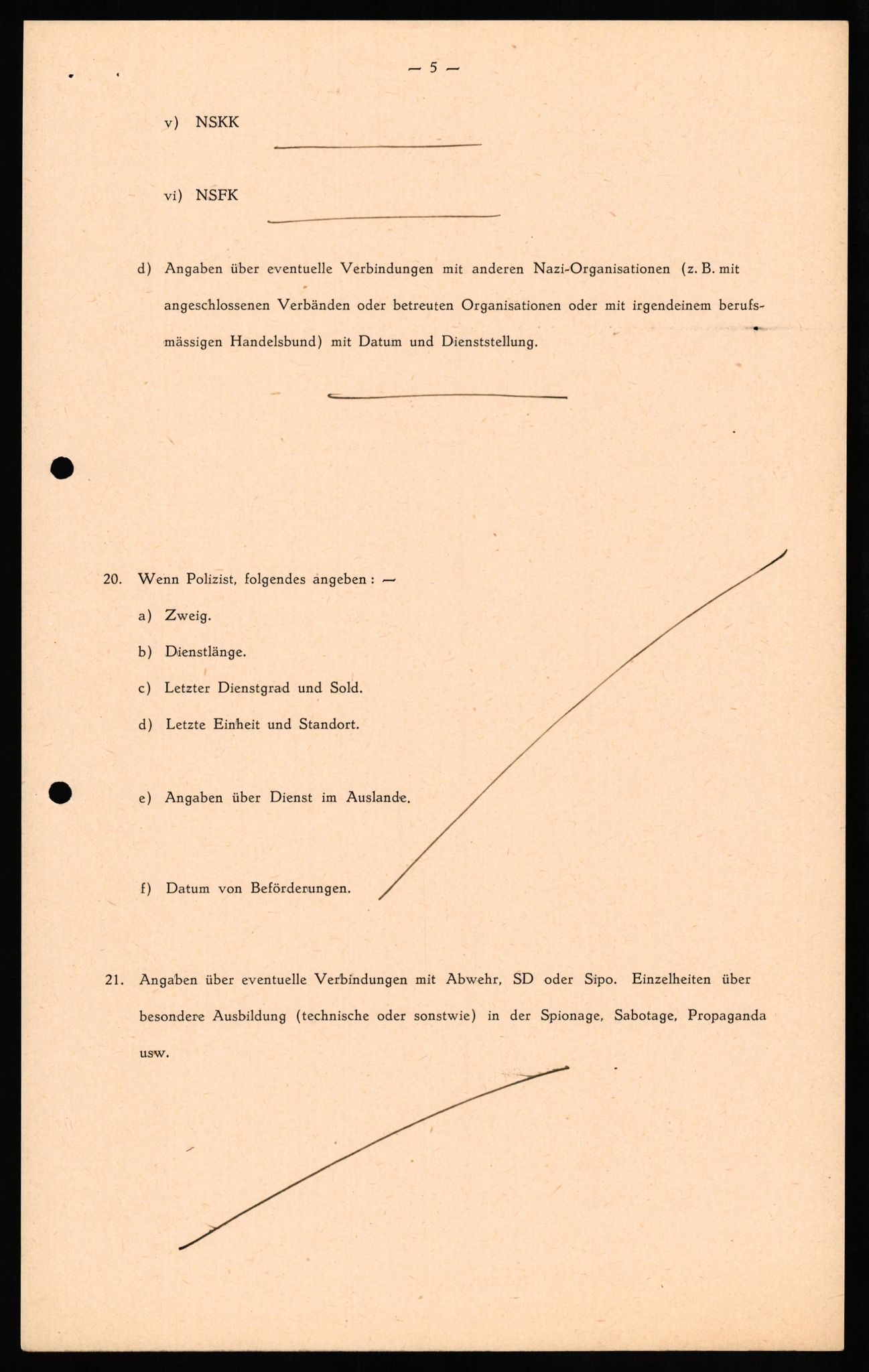 Forsvaret, Forsvarets overkommando II, RA/RAFA-3915/D/Db/L0029: CI Questionaires. Tyske okkupasjonsstyrker i Norge. Tyskere., 1945-1946, s. 21