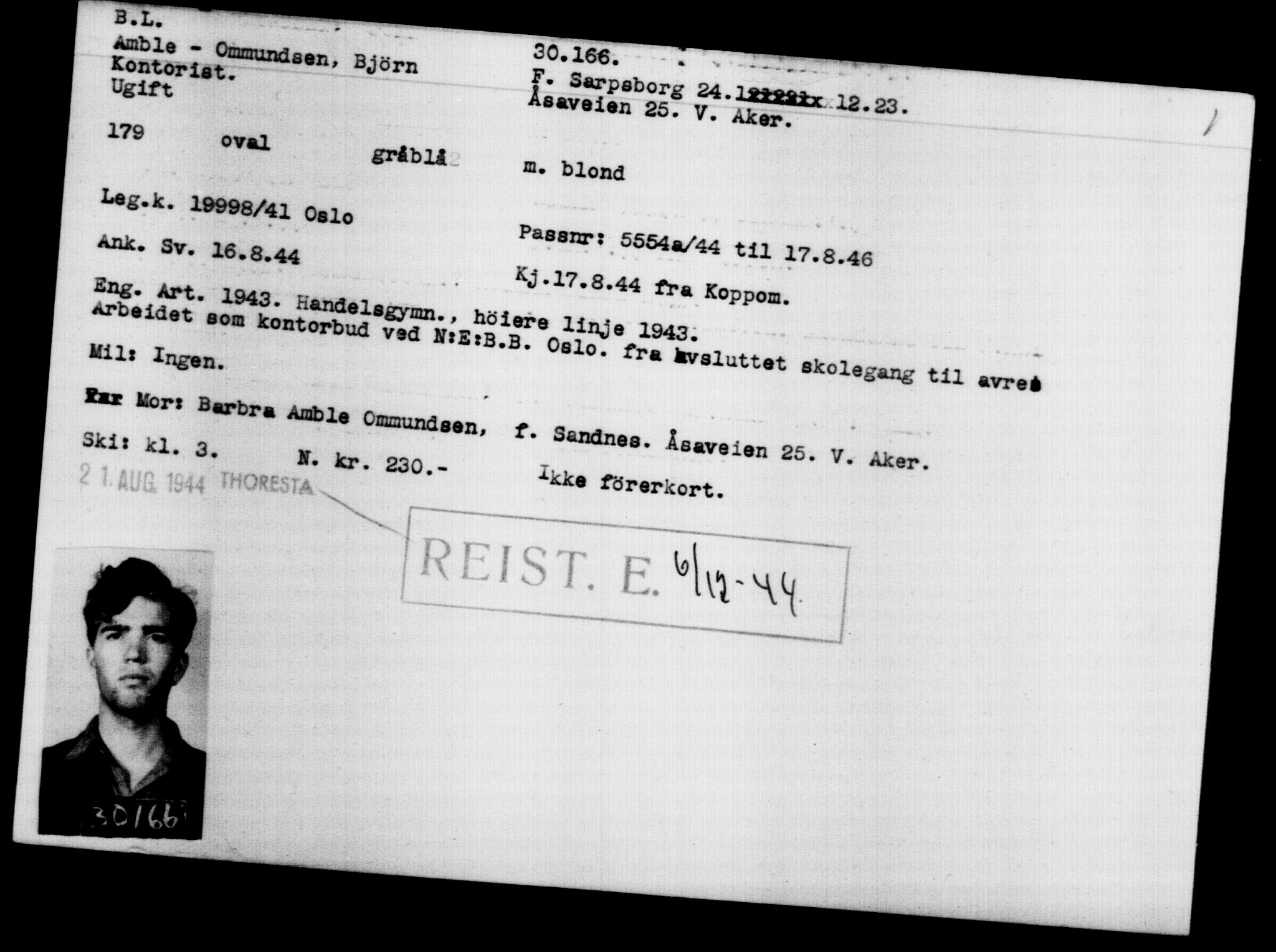 Utenriksstasjonene, Legasjonen i Stockholm, Flyktningkontoret, AV/RA-S-6753/V/Va/L0012: Kjesäterkartoteket, flyktninger med registreringsnr. 28300-31566, 1940-1945, s. 2057