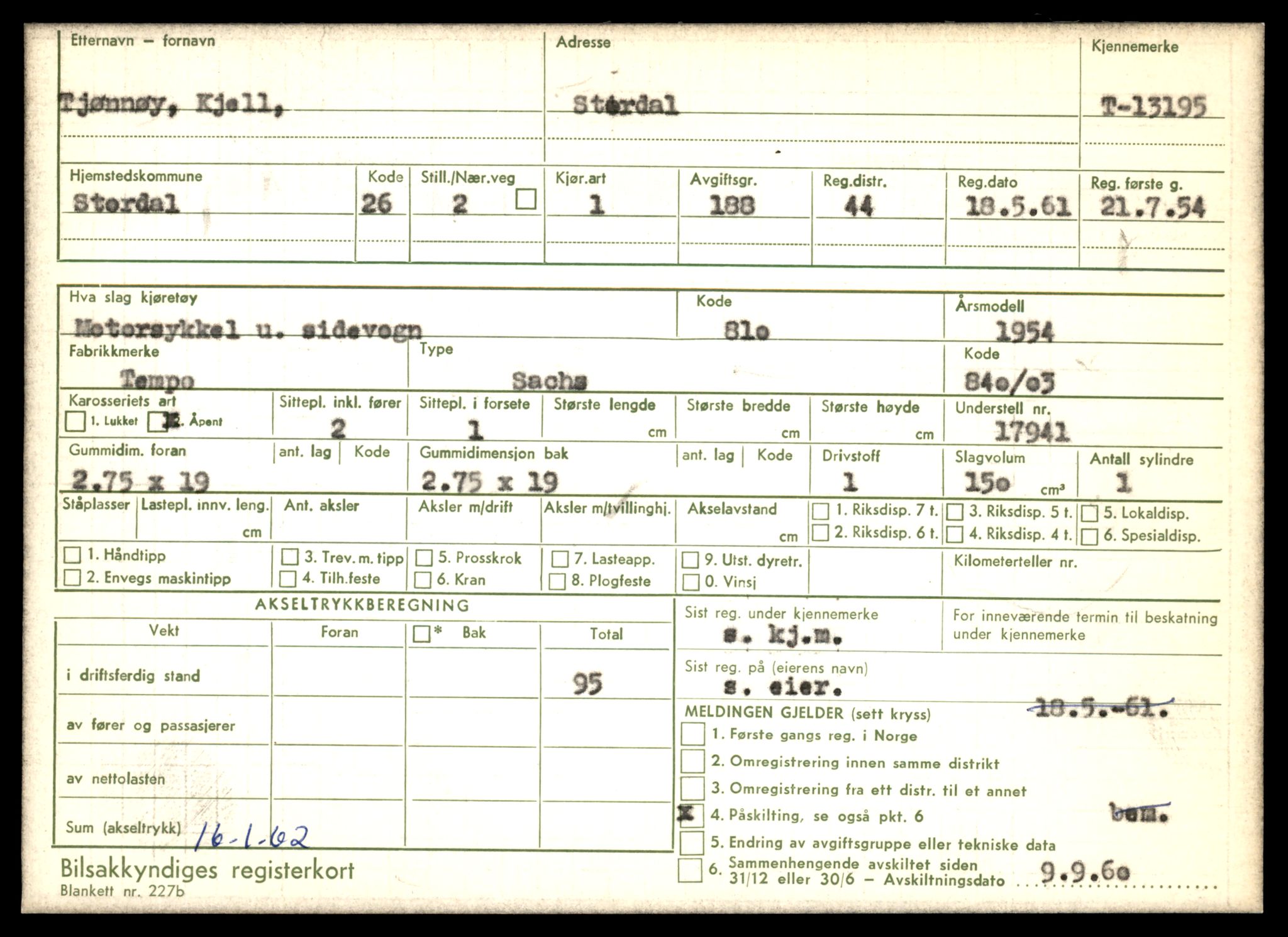 Møre og Romsdal vegkontor - Ålesund trafikkstasjon, AV/SAT-A-4099/F/Fe/L0038: Registreringskort for kjøretøy T 13180 - T 13360, 1927-1998, s. 257