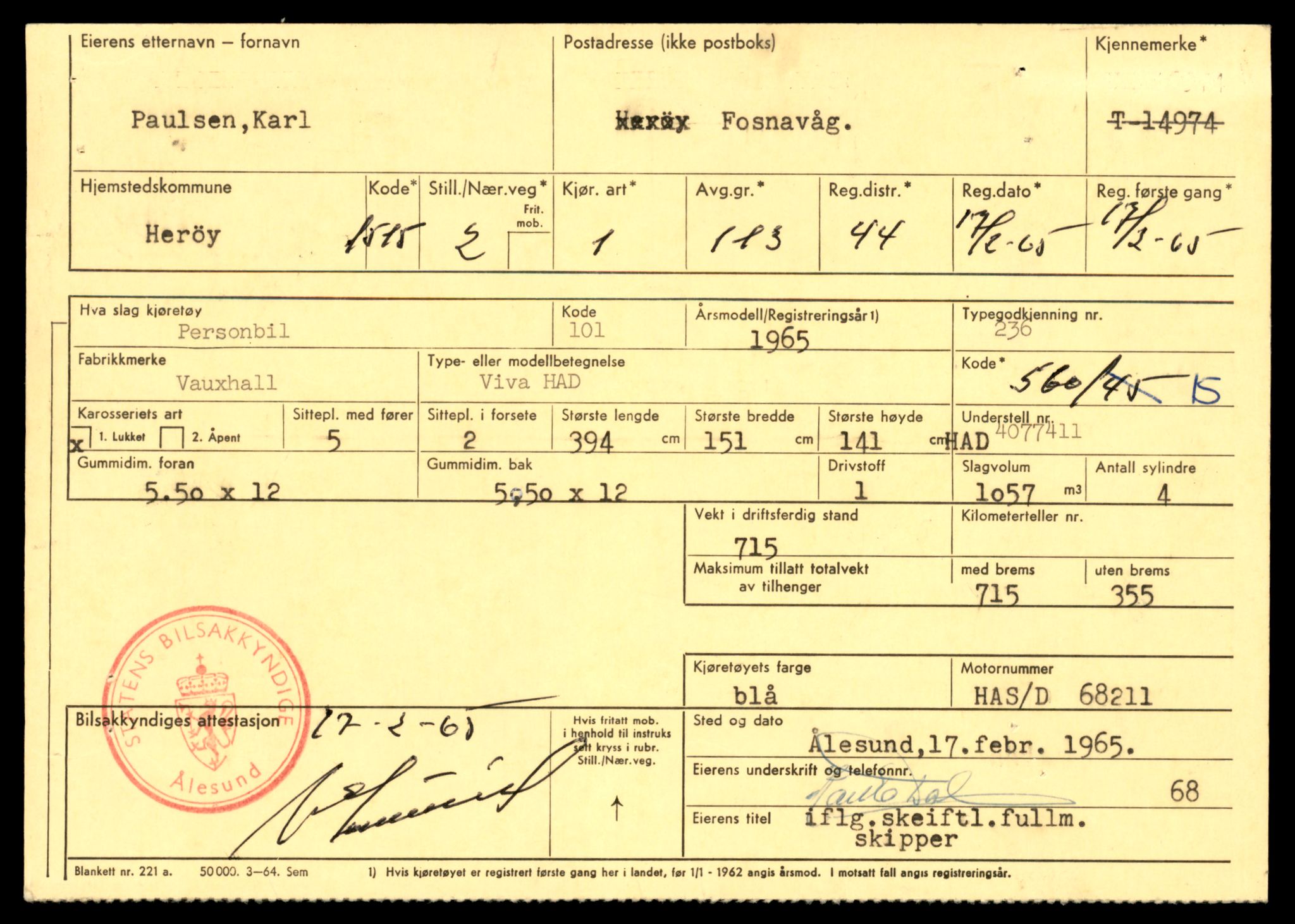 Møre og Romsdal vegkontor - Ålesund trafikkstasjon, AV/SAT-A-4099/F/Fe/L0049: Registreringskort for kjøretøy T 14864 - T 18613, 1927-1998, s. 2611