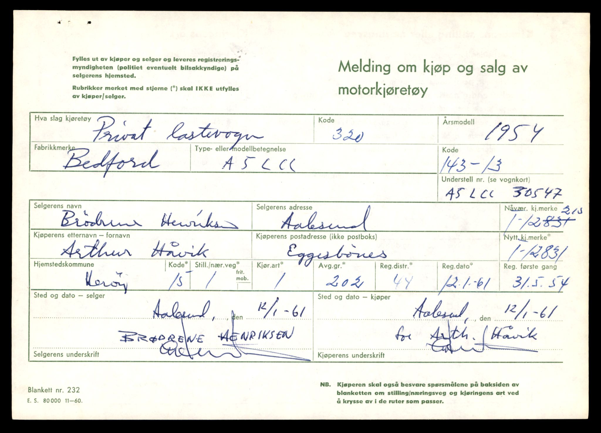 Møre og Romsdal vegkontor - Ålesund trafikkstasjon, SAT/A-4099/F/Fe/L0036: Registreringskort for kjøretøy T 12831 - T 13030, 1927-1998, s. 15