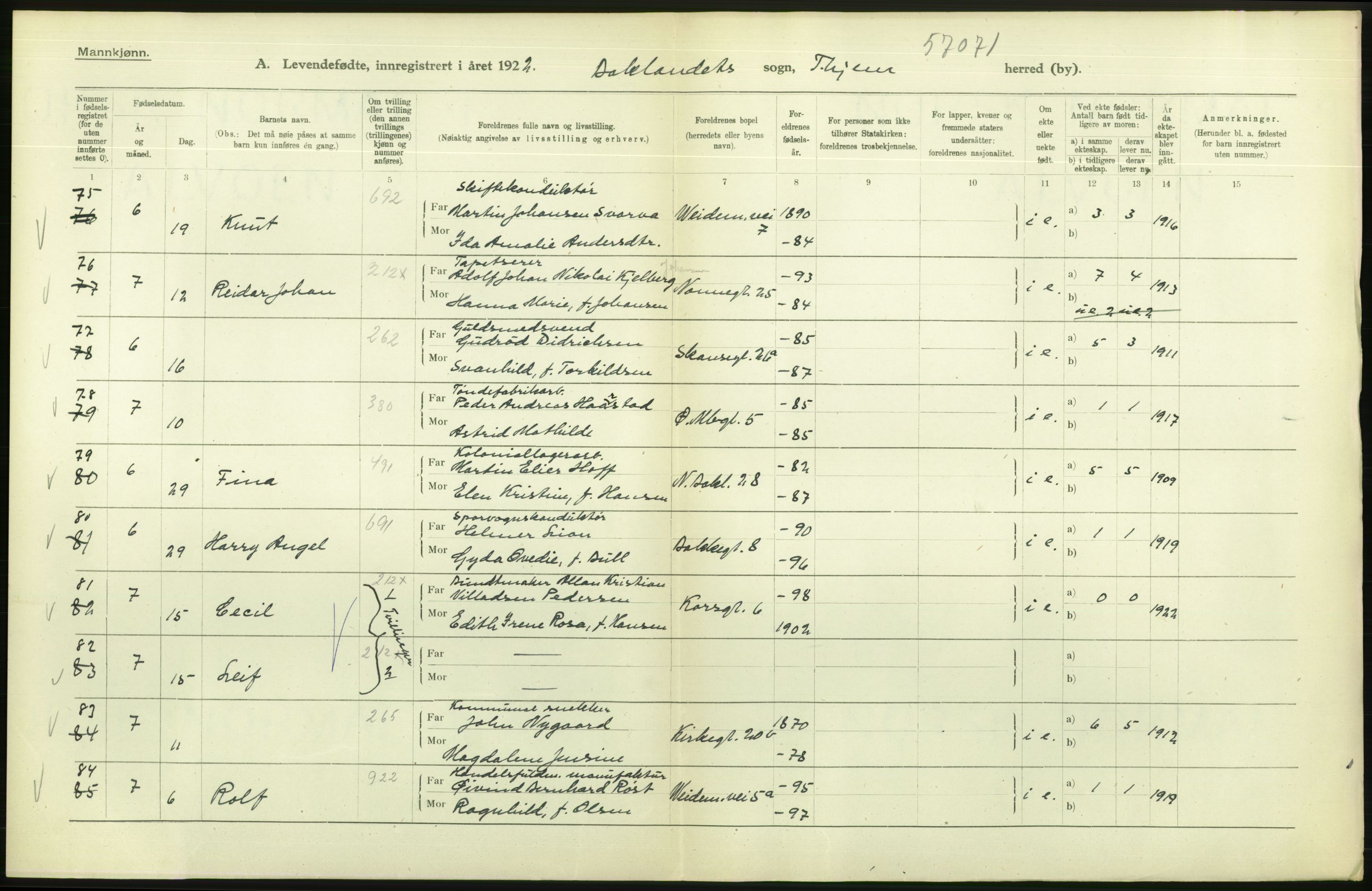 Statistisk sentralbyrå, Sosiodemografiske emner, Befolkning, AV/RA-S-2228/D/Df/Dfc/Dfcb/L0039: Trondheim: Levendefødte menn og kvinner., 1922, s. 48