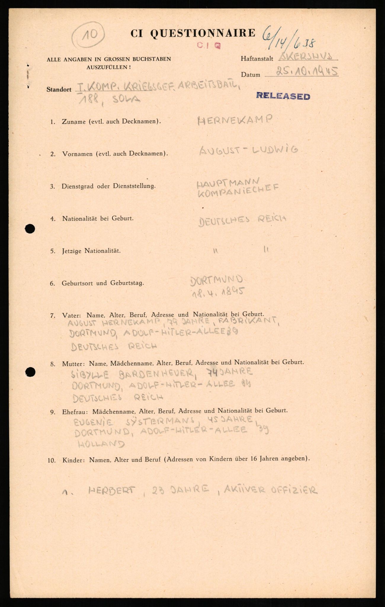 Forsvaret, Forsvarets overkommando II, AV/RA-RAFA-3915/D/Db/L0013: CI Questionaires. Tyske okkupasjonsstyrker i Norge. Tyskere., 1945-1946, s. 41