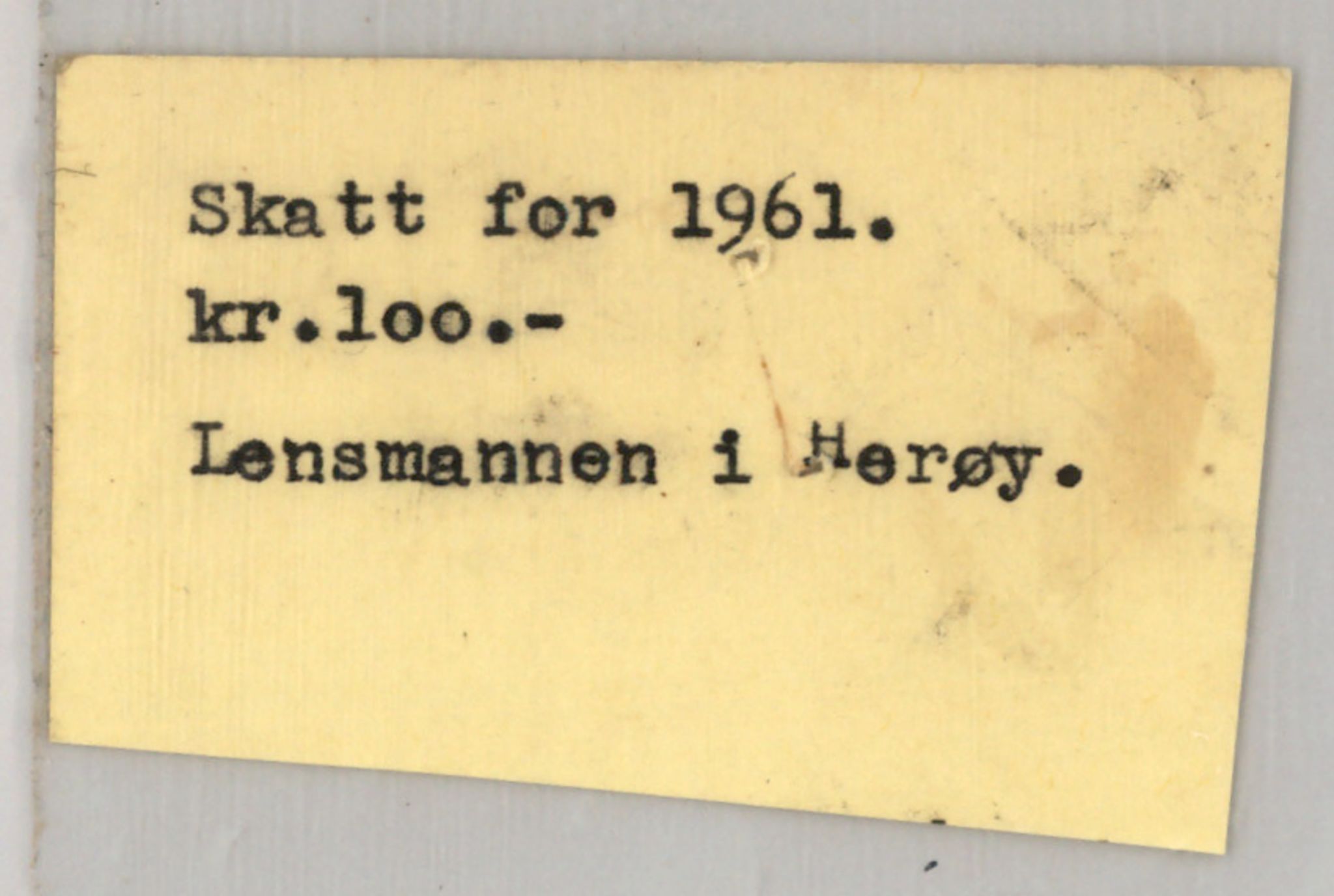 Møre og Romsdal vegkontor - Ålesund trafikkstasjon, AV/SAT-A-4099/F/Fe/L0042: Registreringskort for kjøretøy T 13906 - T 14079, 1927-1998, s. 1857