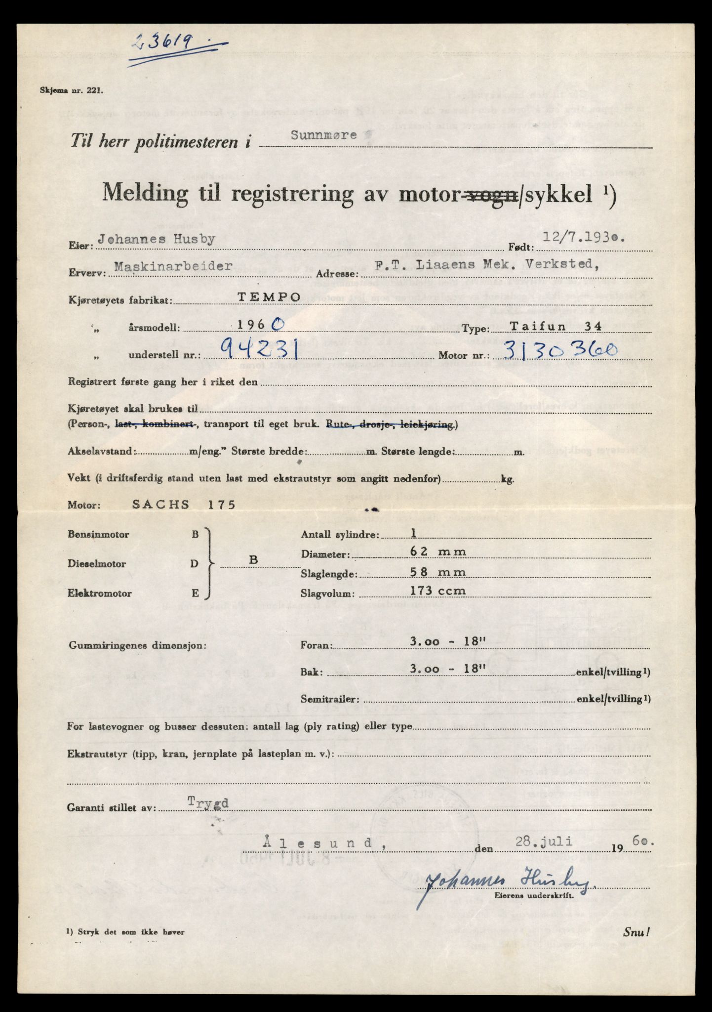 Møre og Romsdal vegkontor - Ålesund trafikkstasjon, AV/SAT-A-4099/F/Fe/L0042: Registreringskort for kjøretøy T 13906 - T 14079, 1927-1998, s. 73