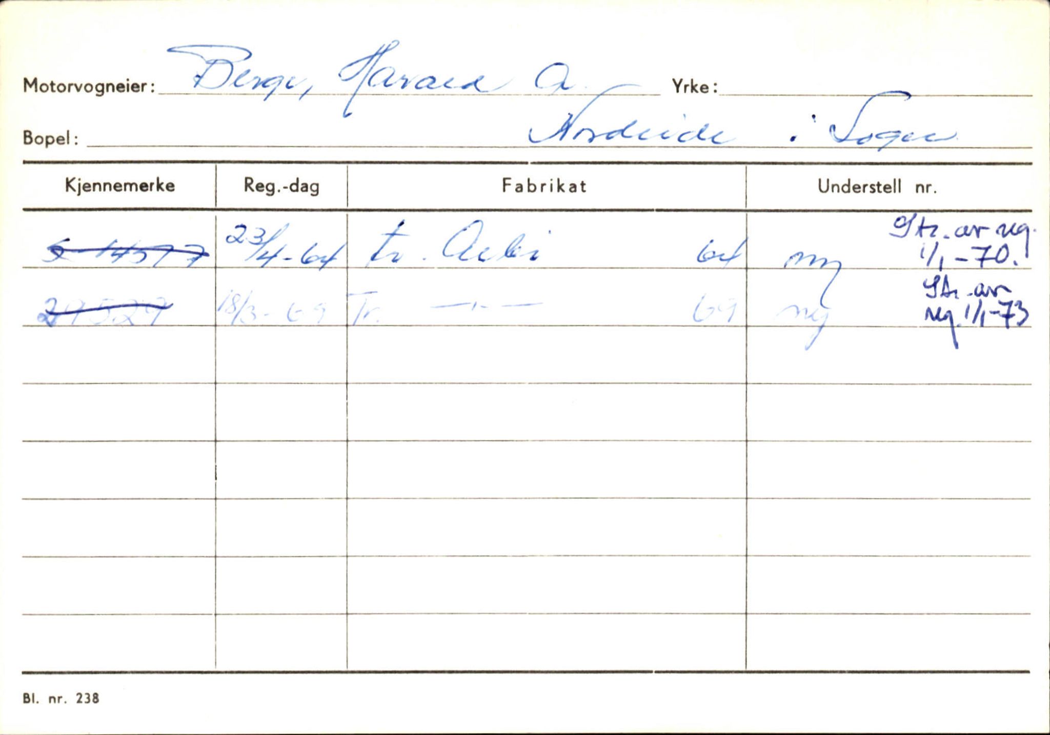 Statens vegvesen, Sogn og Fjordane vegkontor, AV/SAB-A-5301/4/F/L0130: Eigarregister Eid T-Å. Høyanger A-O, 1945-1975, s. 551