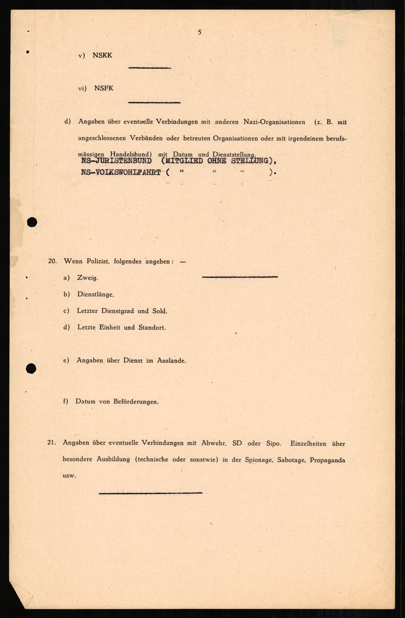 Forsvaret, Forsvarets overkommando II, AV/RA-RAFA-3915/D/Db/L0001: CI Questionaires. Tyske okkupasjonsstyrker i Norge. Tyskere., 1945-1946, s. 462