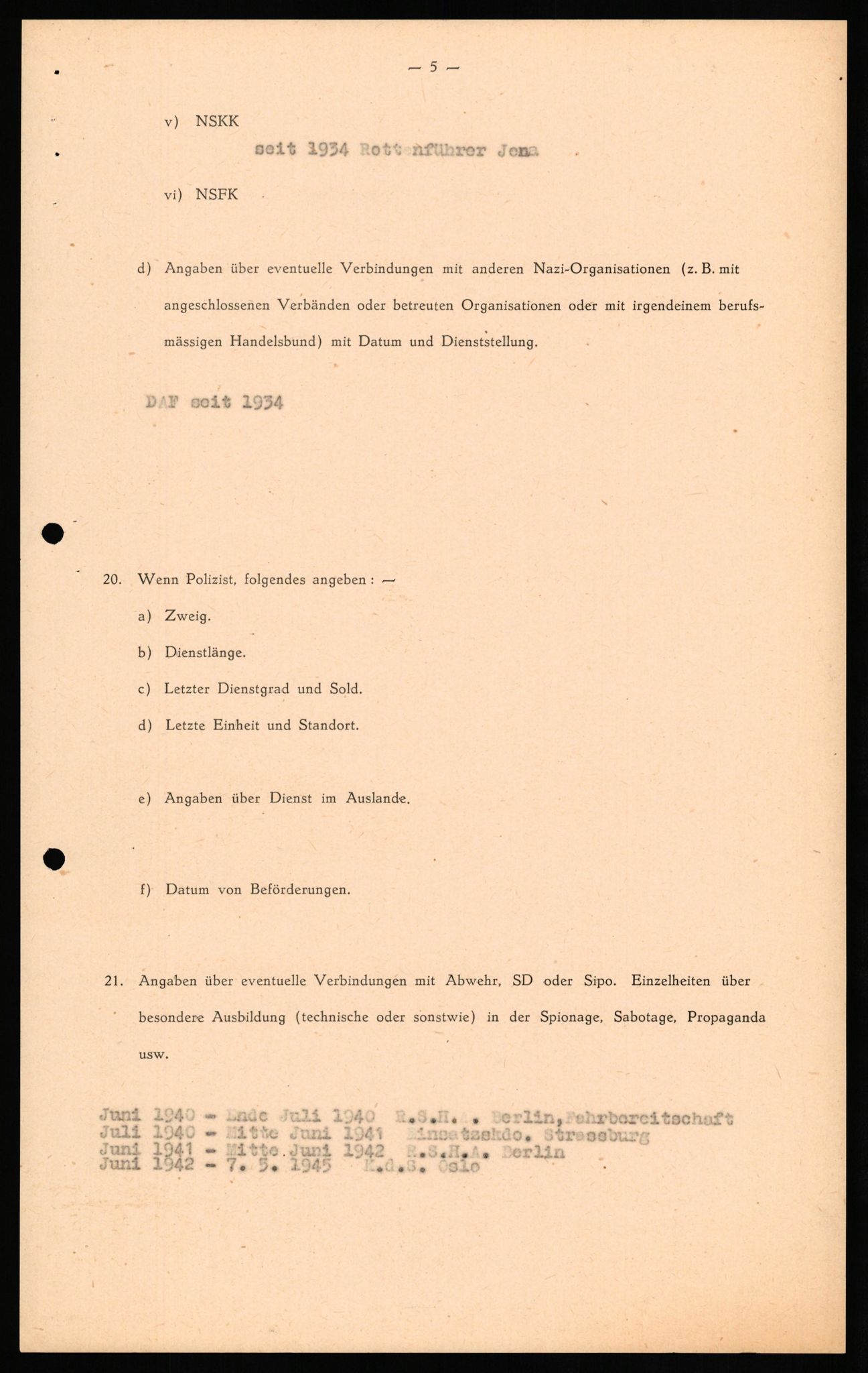 Forsvaret, Forsvarets overkommando II, AV/RA-RAFA-3915/D/Db/L0029: CI Questionaires. Tyske okkupasjonsstyrker i Norge. Tyskere., 1945-1946, s. 232