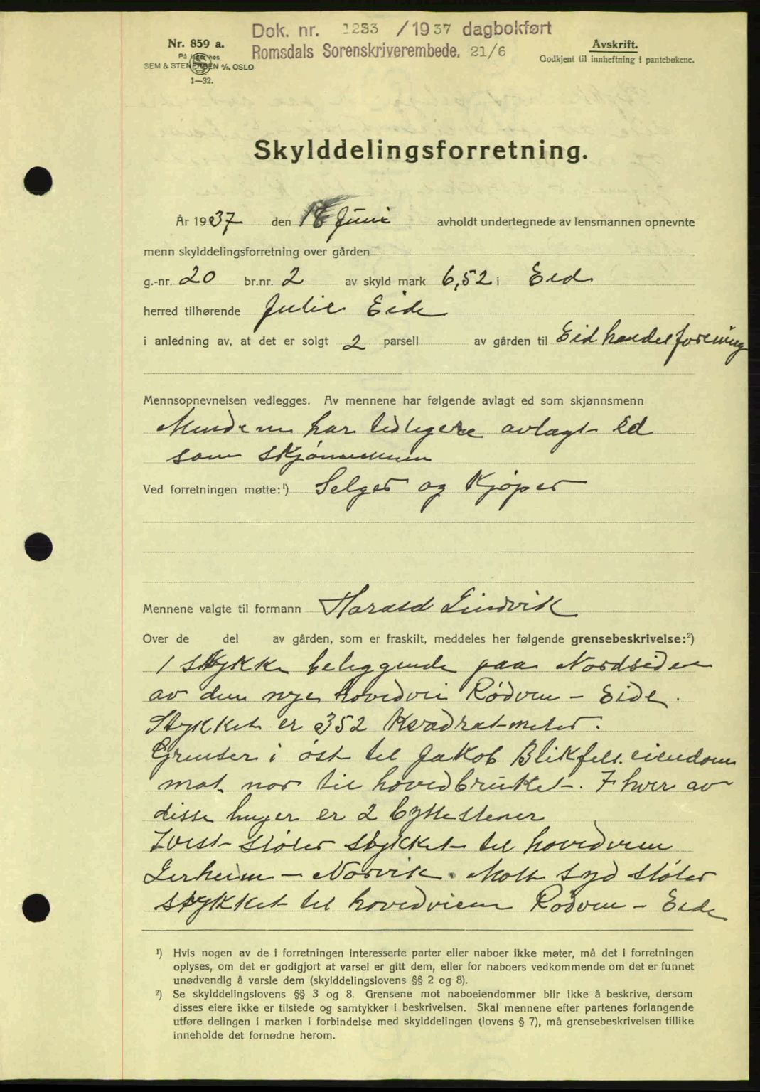 Romsdal sorenskriveri, SAT/A-4149/1/2/2C: Pantebok nr. A3, 1937-1937, Dagboknr: 1233/1937