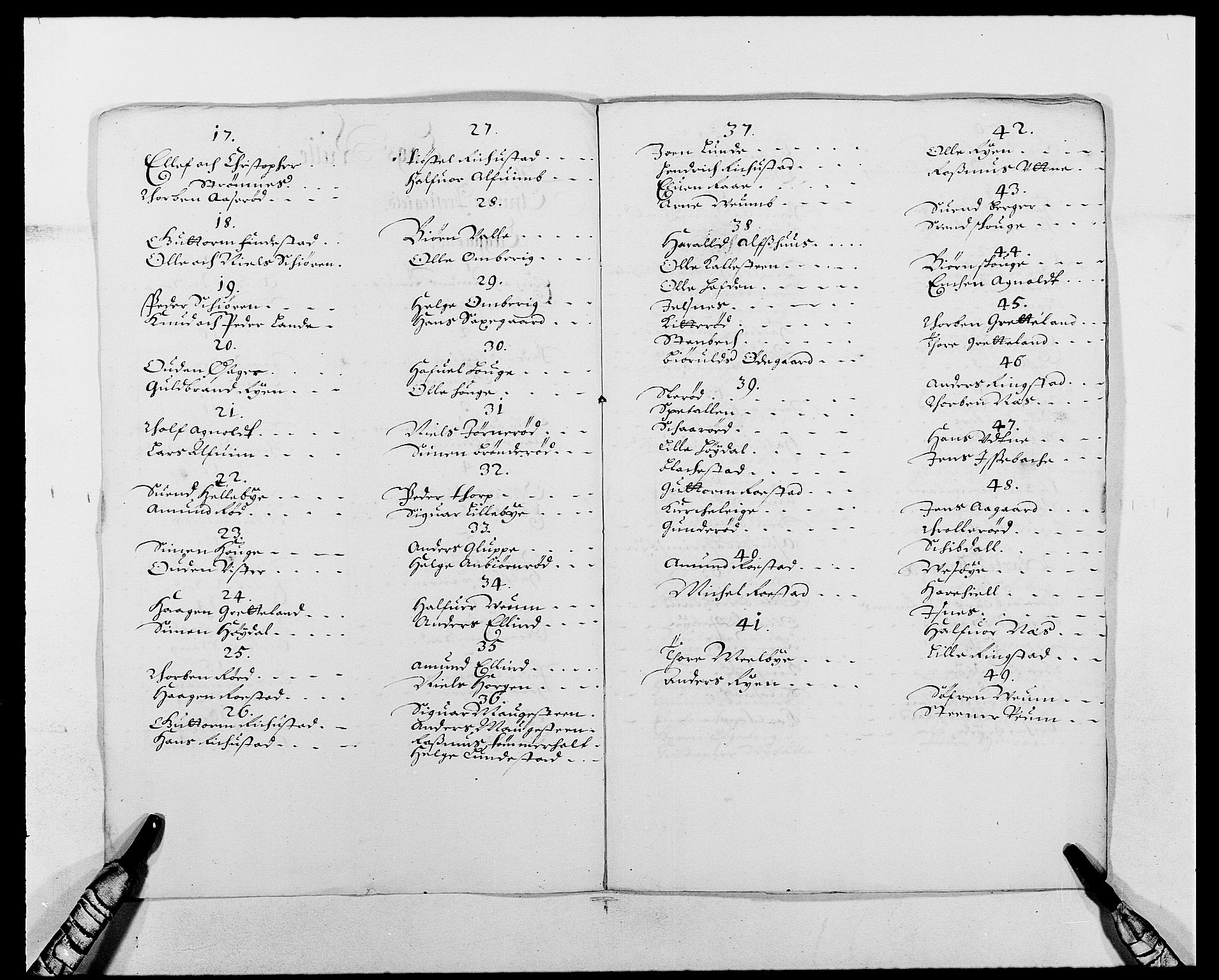 Rentekammeret inntil 1814, Reviderte regnskaper, Fogderegnskap, RA/EA-4092/R03/L0111: Fogderegnskap Onsøy, Tune, Veme og Åbygge fogderi, 1680, s. 215
