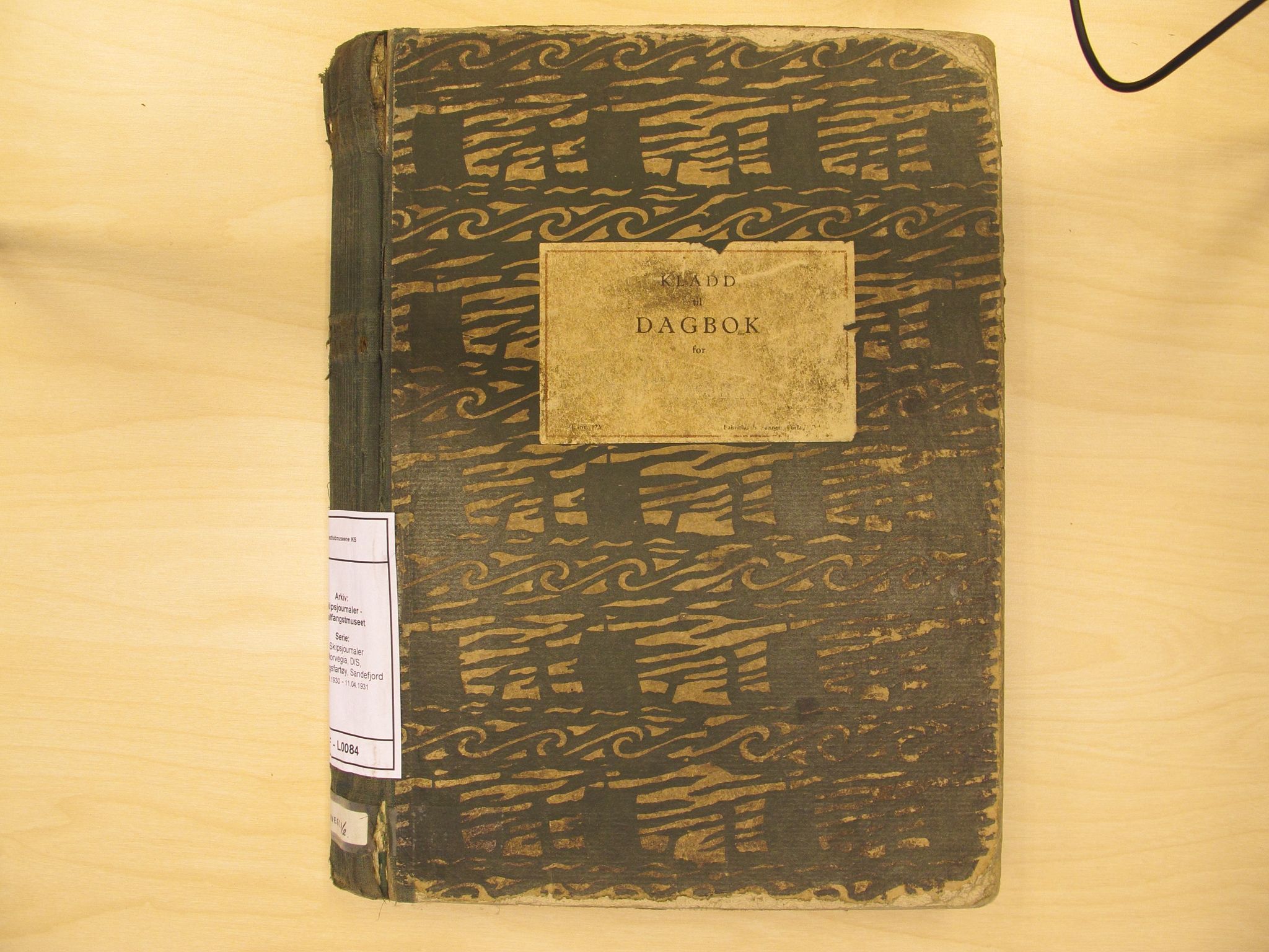 Skipsjournaler. Hvalfangstmuseet, VEMU/ARS-A-1030/F/L0084: Norvegia, D/S, forskningsfartøy, Sandefjord, 1930-1931