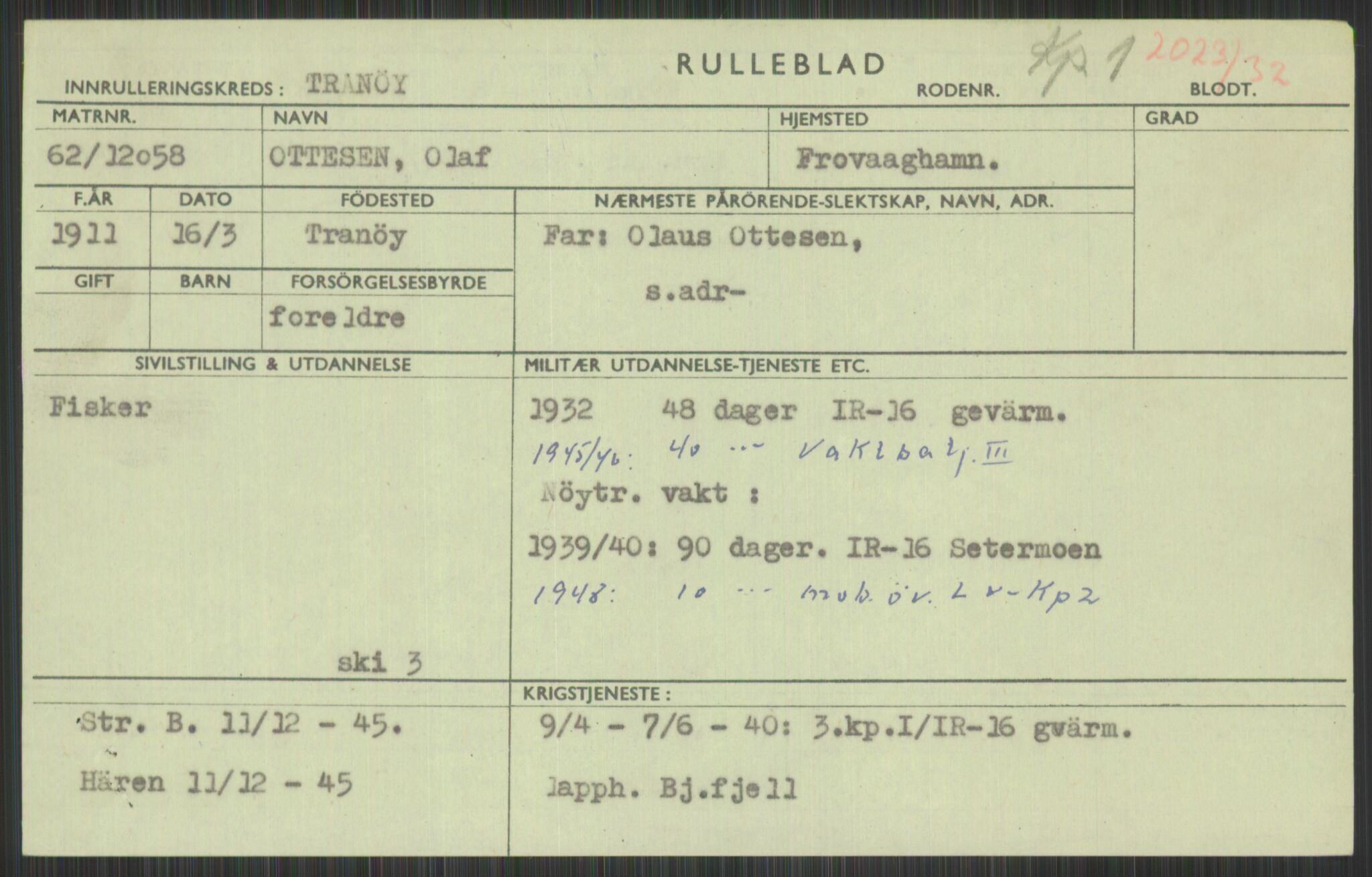 Forsvaret, Troms infanteriregiment nr. 16, AV/RA-RAFA-3146/P/Pa/L0016: Rulleblad for regimentets menige mannskaper, årsklasse 1932, 1932, s. 1271