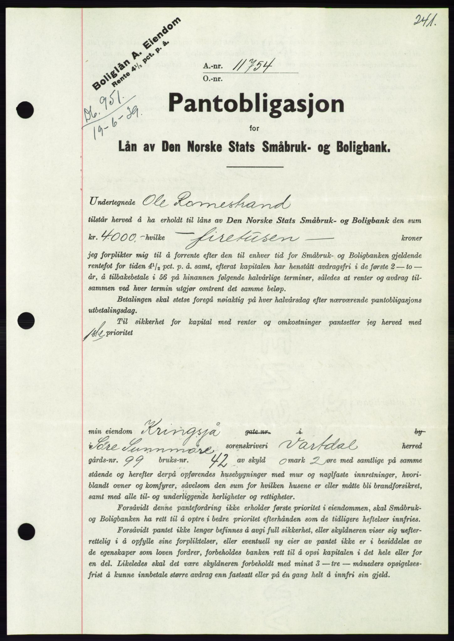 Søre Sunnmøre sorenskriveri, AV/SAT-A-4122/1/2/2C/L0068: Pantebok nr. 62, 1939-1939, Dagboknr: 951/1939