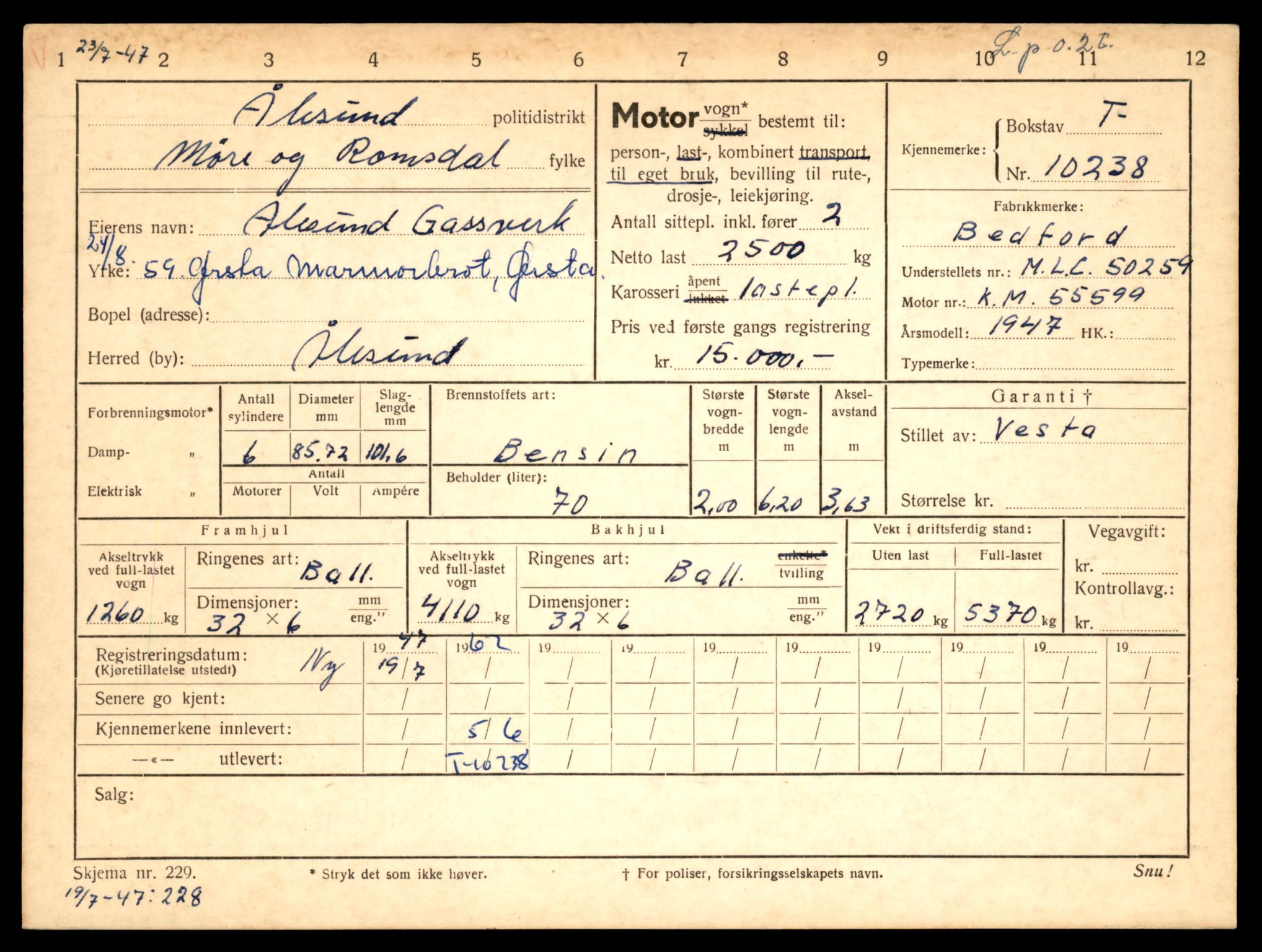 Møre og Romsdal vegkontor - Ålesund trafikkstasjon, AV/SAT-A-4099/F/Fe/L0019: Registreringskort for kjøretøy T 10228 - T 10350, 1927-1998, s. 203