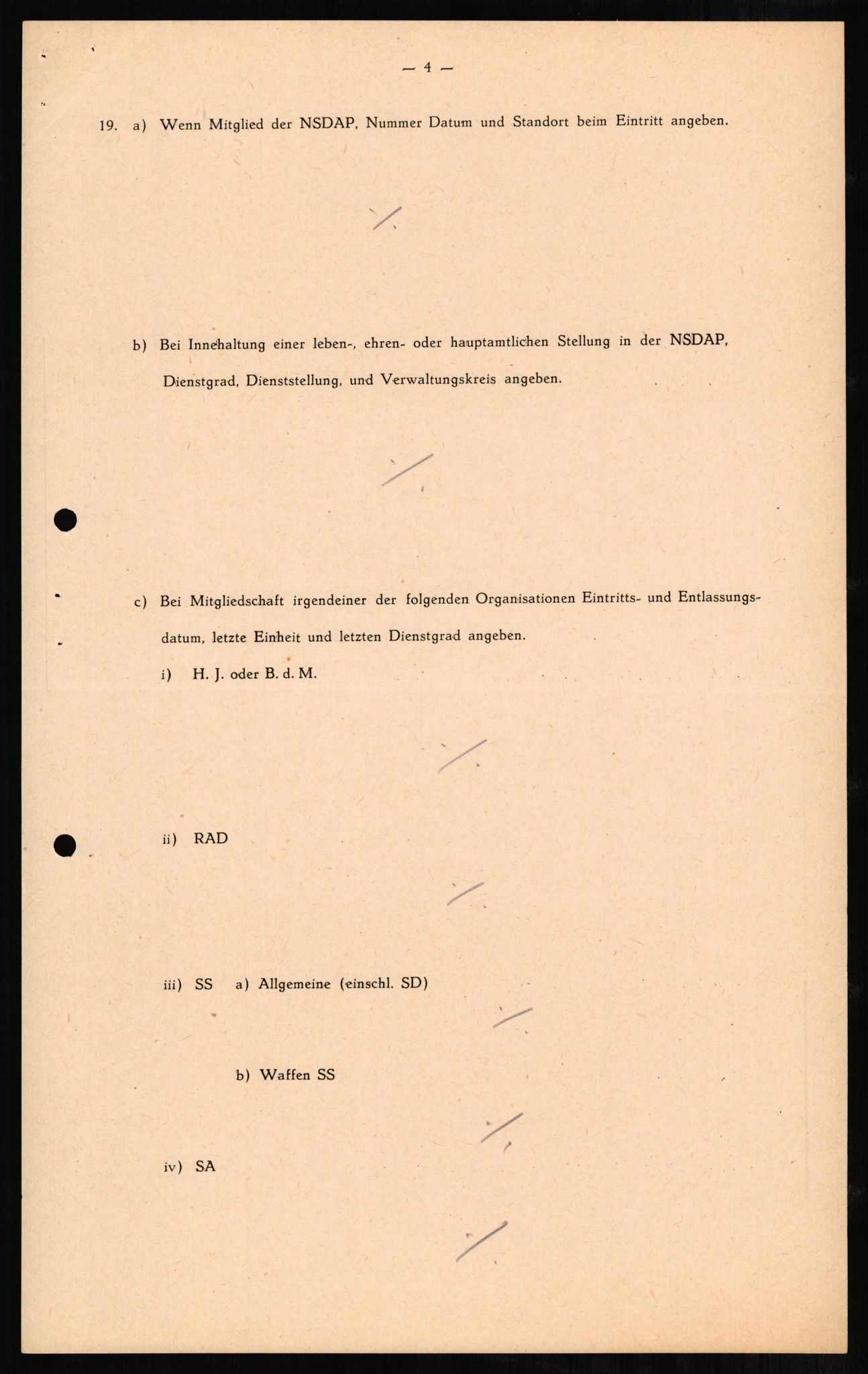 Forsvaret, Forsvarets overkommando II, AV/RA-RAFA-3915/D/Db/L0001: CI Questionaires. Tyske okkupasjonsstyrker i Norge. Tyskere., 1945-1946, s. 100