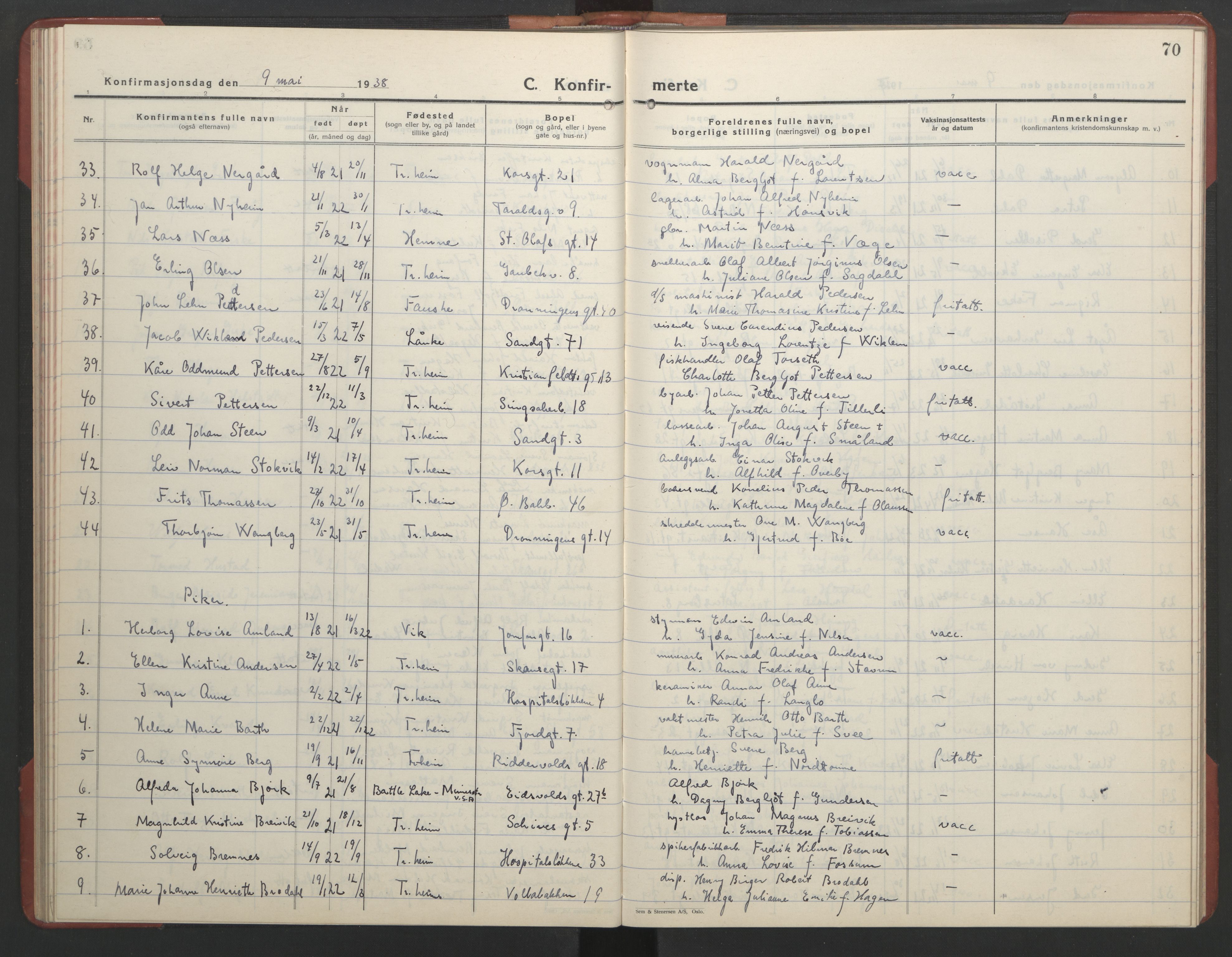 Ministerialprotokoller, klokkerbøker og fødselsregistre - Sør-Trøndelag, AV/SAT-A-1456/602/L0151: Klokkerbok nr. 602C19, 1925-1951, s. 70