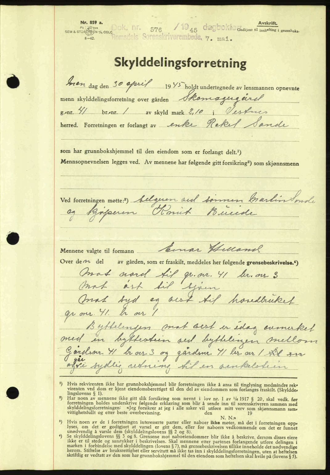 Romsdal sorenskriveri, SAT/A-4149/1/2/2C: Pantebok nr. A17, 1944-1945, Dagboknr: 576/1945