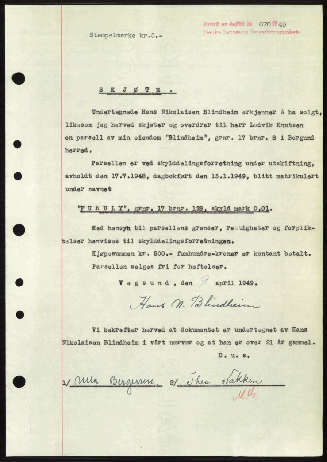 Nordre Sunnmøre sorenskriveri, SAT/A-0006/1/2/2C/2Ca: Pantebok nr. A30, 1949-1949, Dagboknr: 670/1949