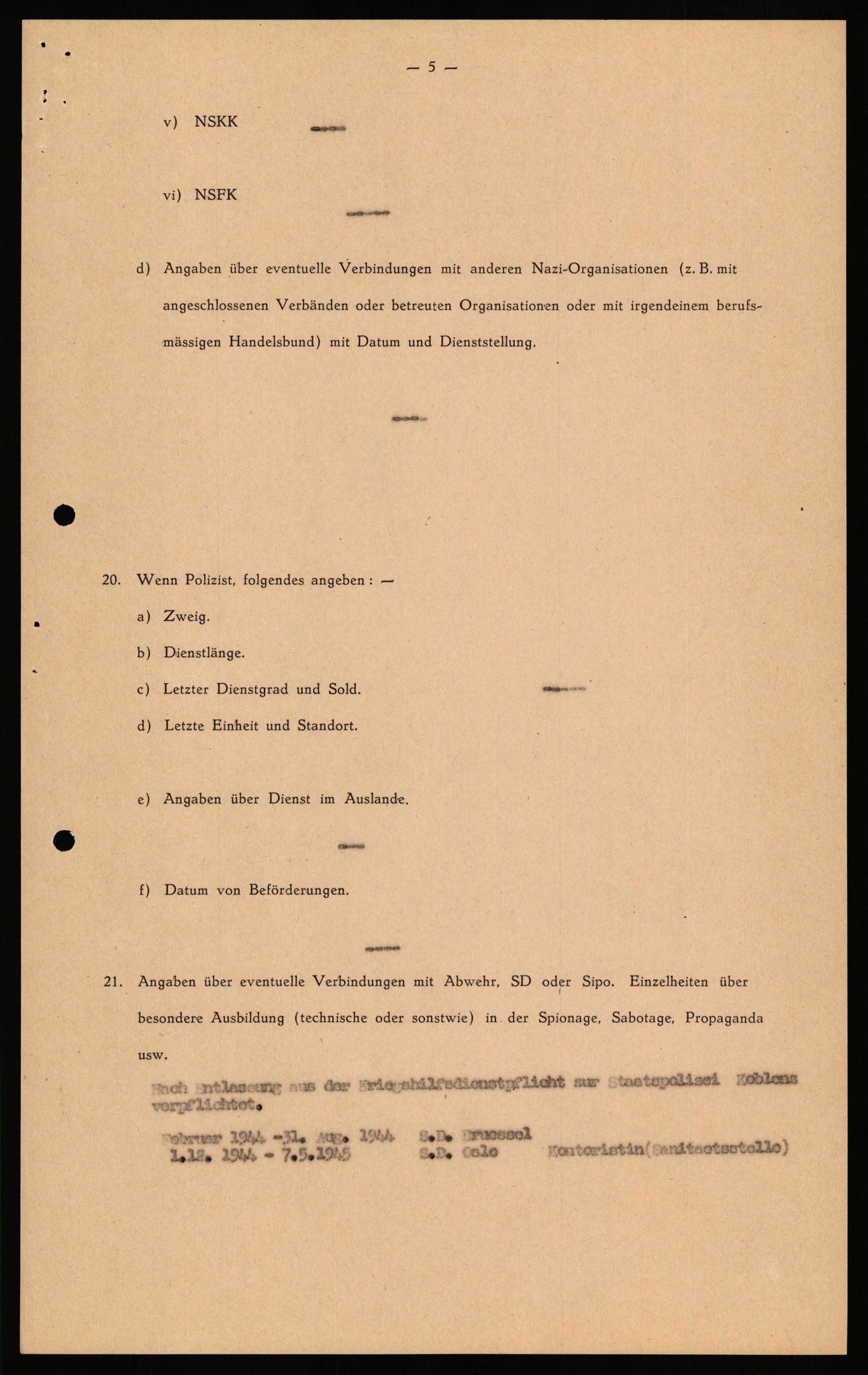 Forsvaret, Forsvarets overkommando II, AV/RA-RAFA-3915/D/Db/L0034: CI Questionaires. Tyske okkupasjonsstyrker i Norge. Tyskere., 1945-1946, s. 69