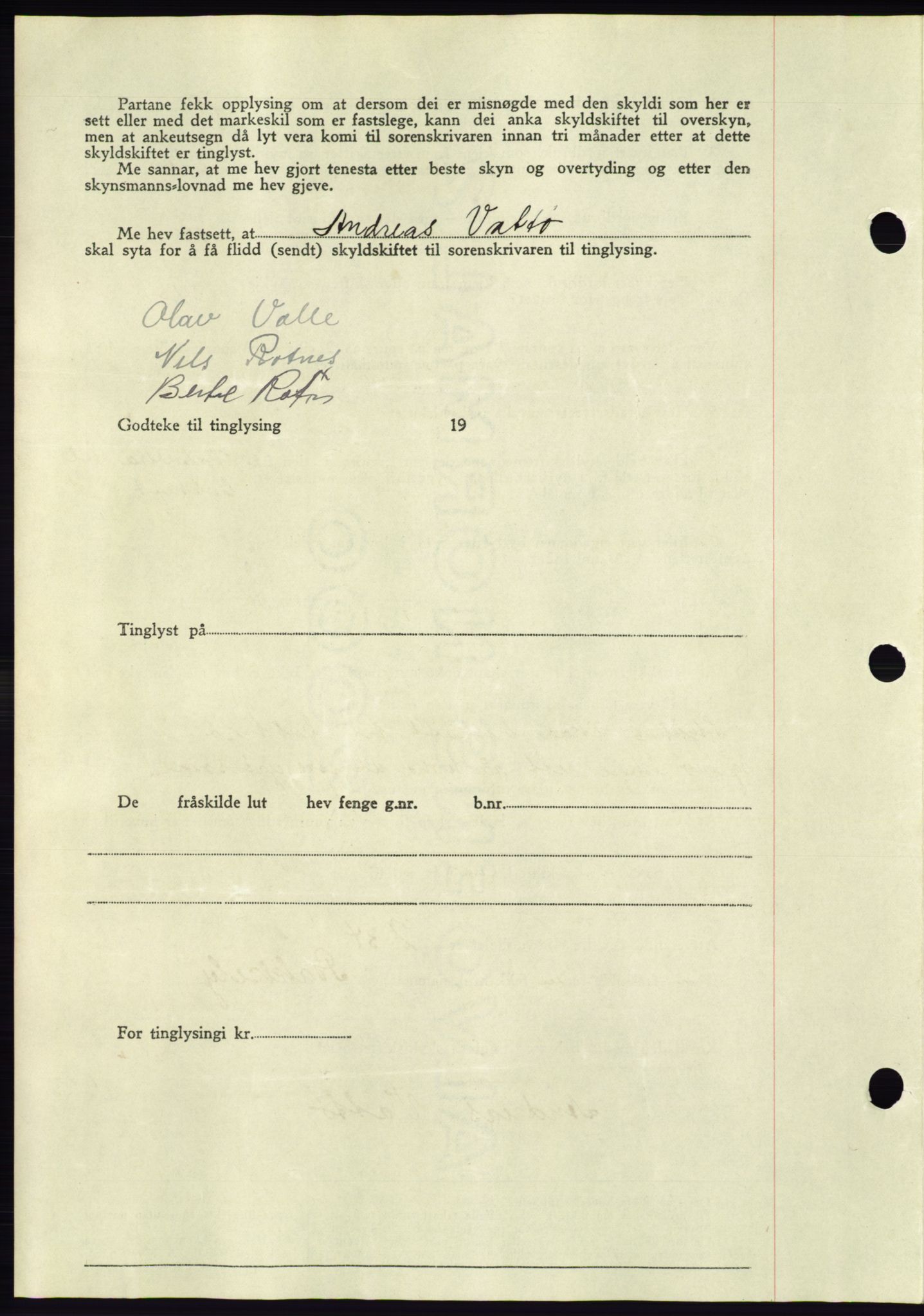 Søre Sunnmøre sorenskriveri, AV/SAT-A-4122/1/2/2C/L0075: Pantebok nr. 1A, 1943-1943, Dagboknr: 915/1943