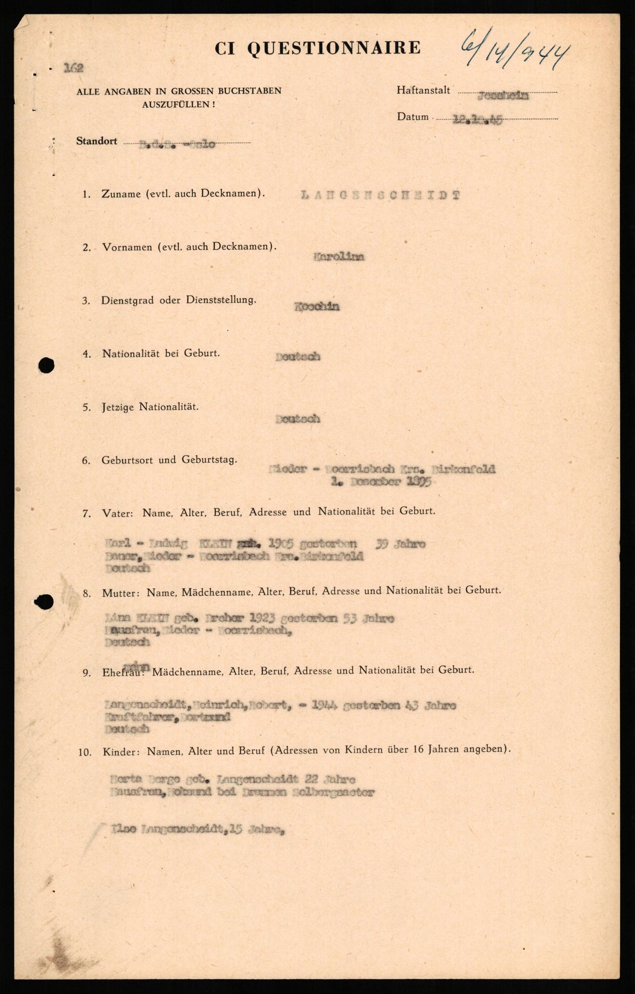 Forsvaret, Forsvarets overkommando II, RA/RAFA-3915/D/Db/L0019: CI Questionaires. Tyske okkupasjonsstyrker i Norge. Tyskere., 1945-1946, s. 378
