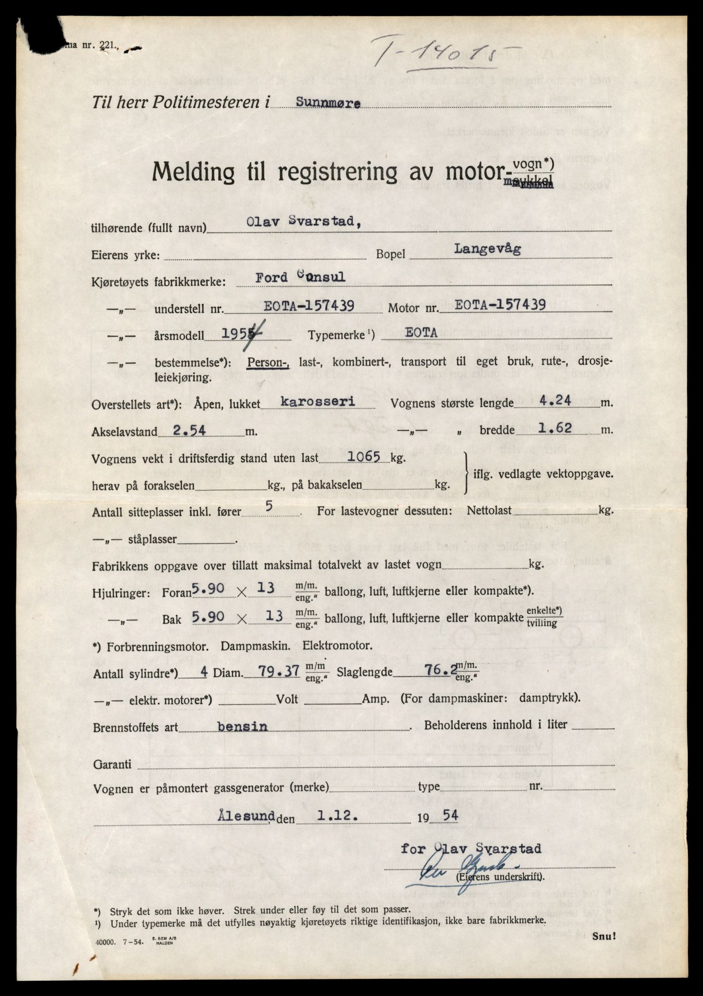 Møre og Romsdal vegkontor - Ålesund trafikkstasjon, AV/SAT-A-4099/F/Fe/L0042: Registreringskort for kjøretøy T 13906 - T 14079, 1927-1998, s. 1597