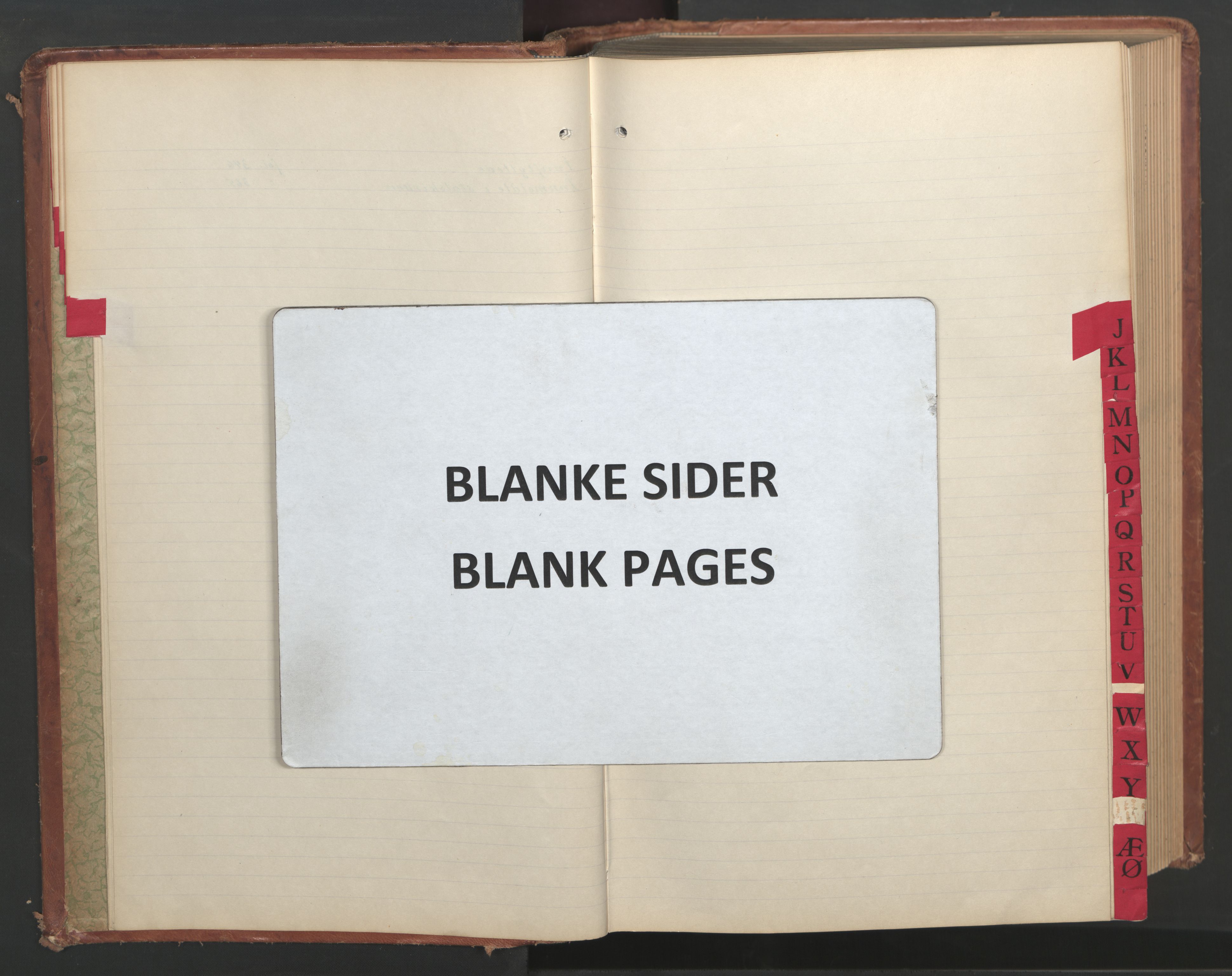 Ministerialprotokoller, klokkerbøker og fødselsregistre - Møre og Romsdal, AV/SAT-A-1454/551/L0633: Klokkerbok nr. 551C05, 1921-1961