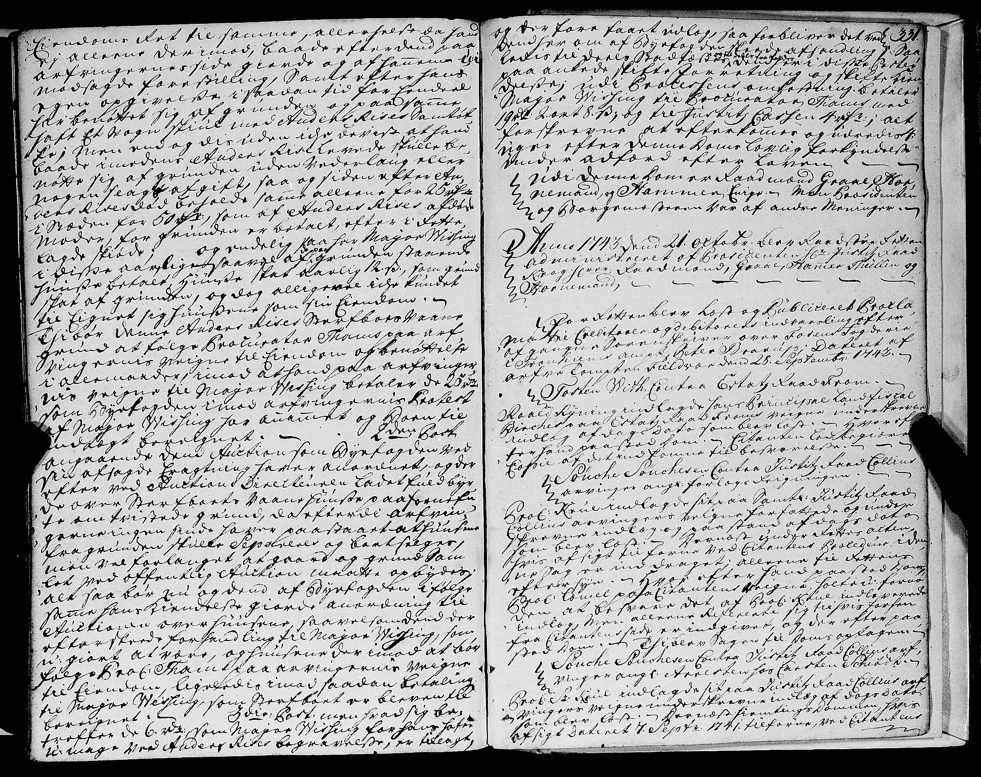 Trondheim magistrat, AV/SAT-A-4372/A/Aa/L0014: Rådstueprotokoller, 1738-1743, s. 331