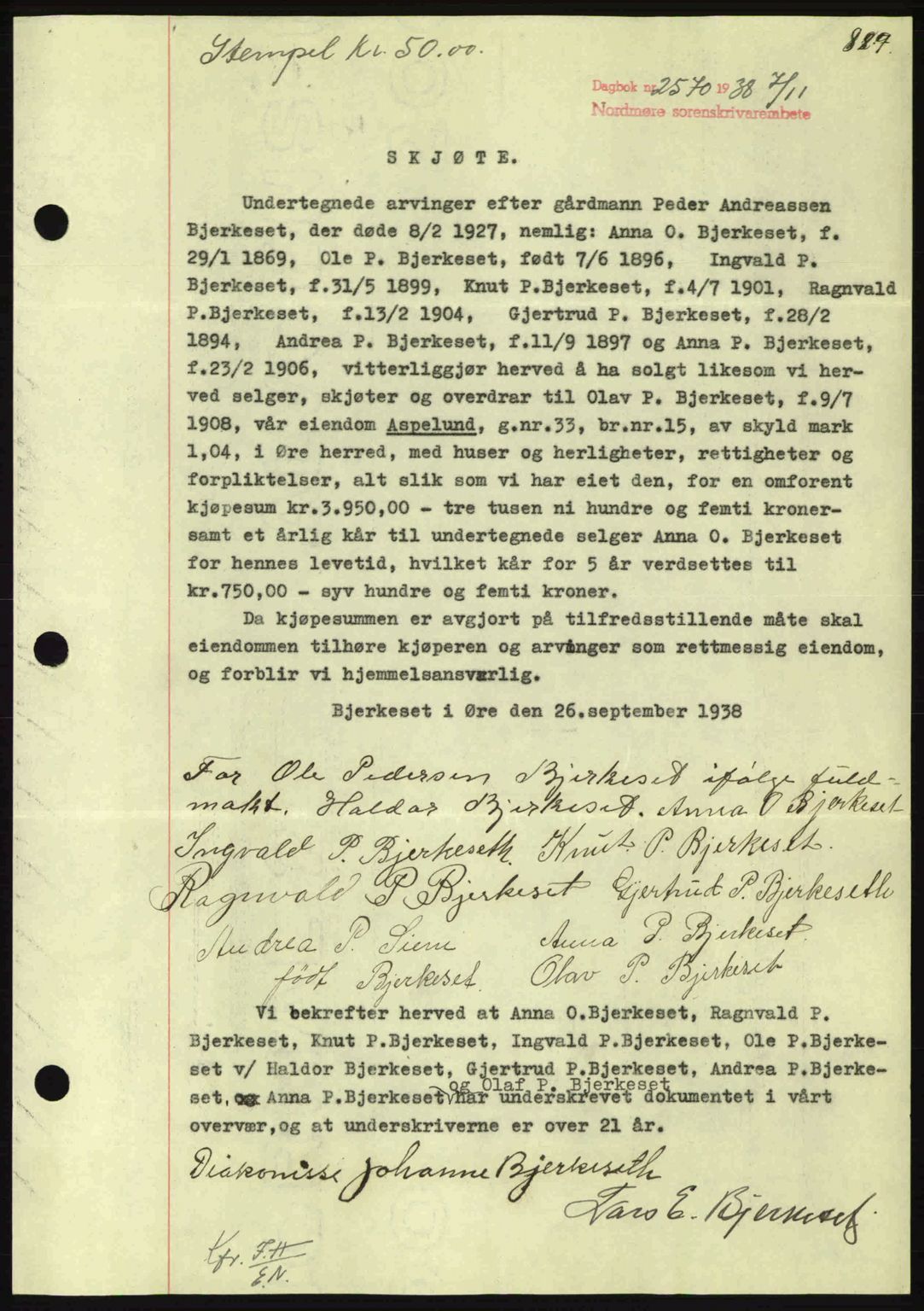 Nordmøre sorenskriveri, SAT/A-4132/1/2/2Ca: Pantebok nr. A84, 1938-1938, Dagboknr: 2570/1938
