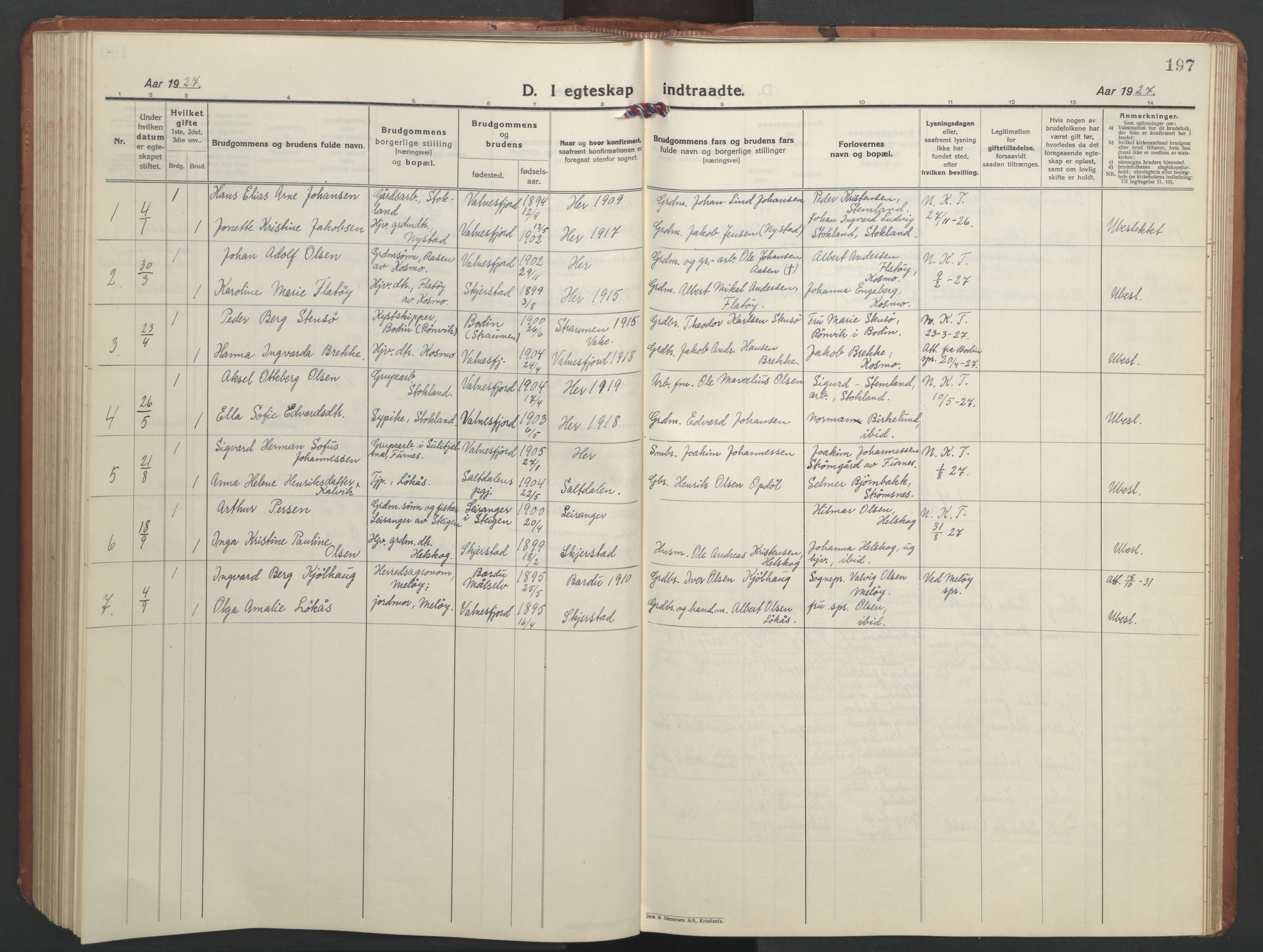 Ministerialprotokoller, klokkerbøker og fødselsregistre - Nordland, AV/SAT-A-1459/851/L0727: Klokkerbok nr. 851C02, 1925-1948, s. 197