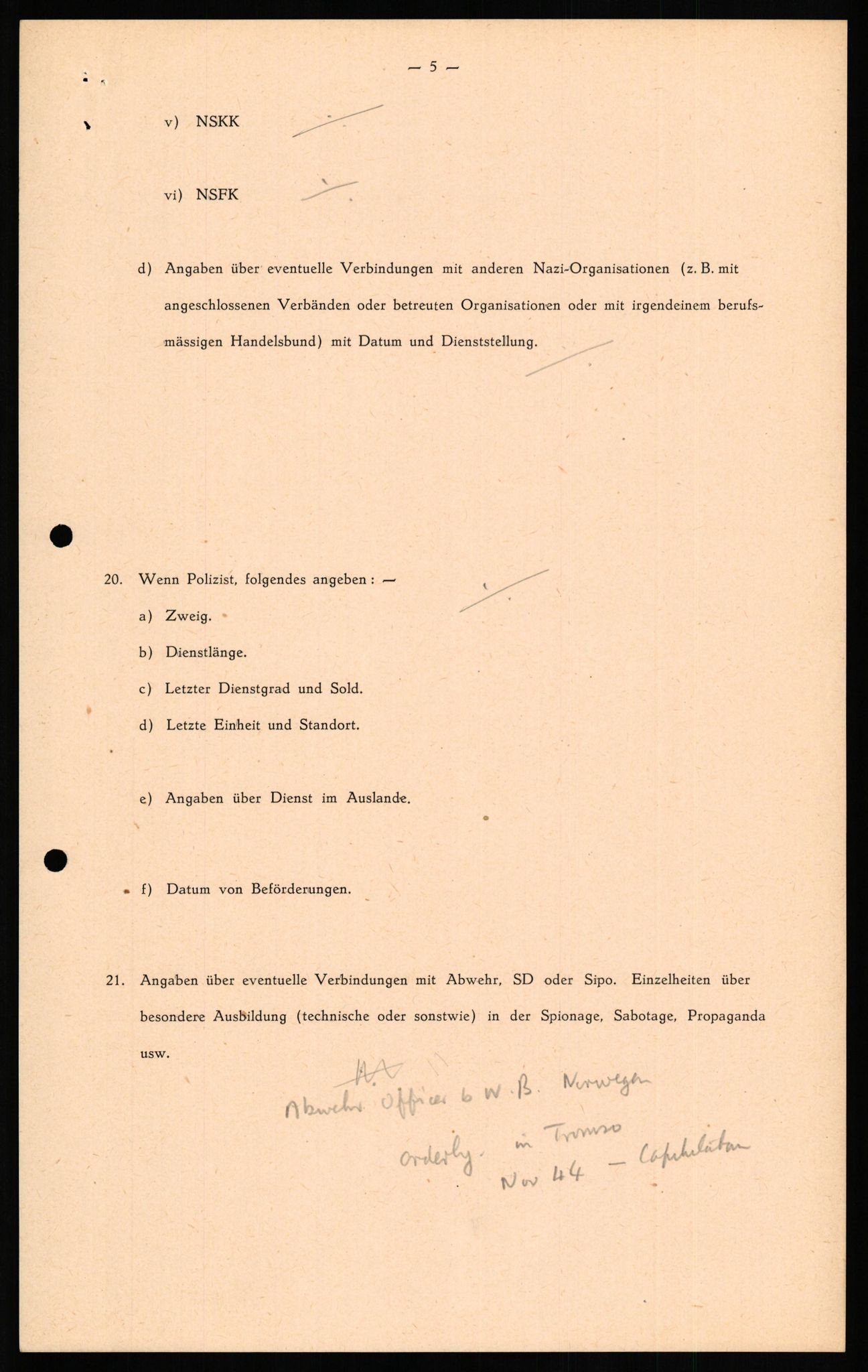 Forsvaret, Forsvarets overkommando II, AV/RA-RAFA-3915/D/Db/L0021: CI Questionaires. Tyske okkupasjonsstyrker i Norge. Tyskere., 1945-1946, s. 182