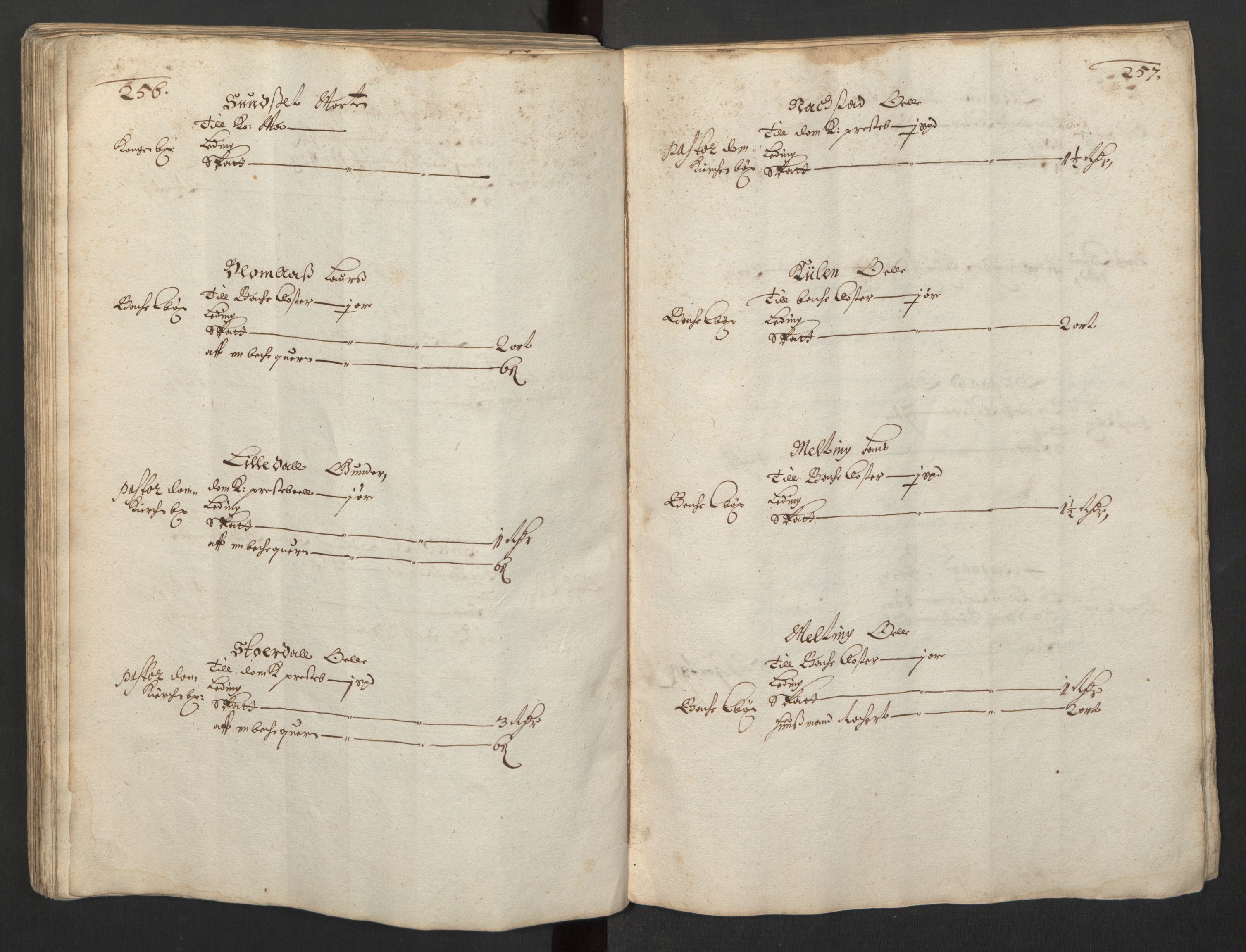 Rentekammeret inntil 1814, Realistisk ordnet avdeling, RA/EA-4070/L/L0029/0001: Trondheim lagdømme: / Alminnelig jordebok og skattemanntall - Inderøy, 1661, s. 256-257