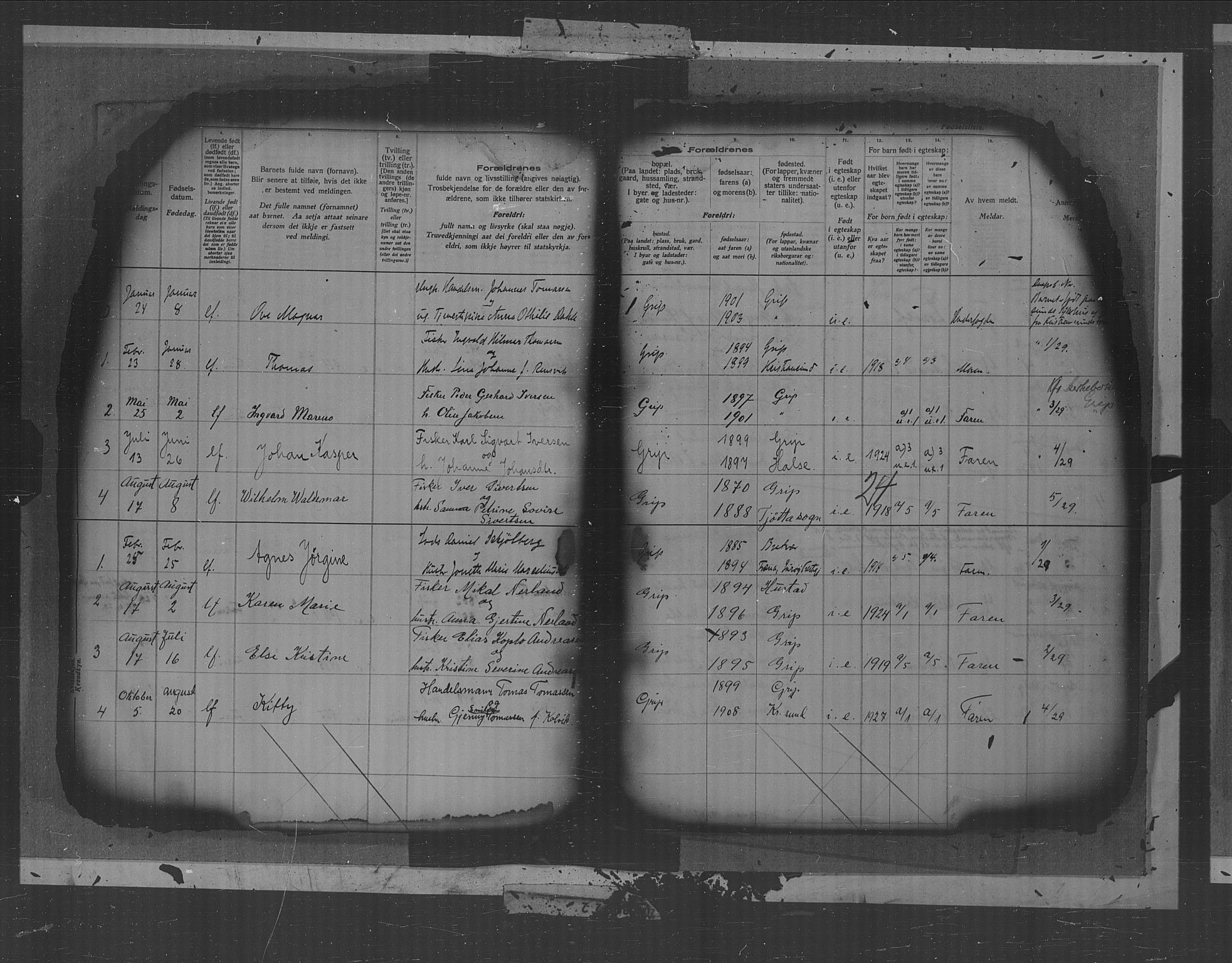 Kristiansund sokneprestkontor, AV/SAT-A-1068/1/II/II4: Fødselsregister nr. 38, 1916-1950, s. 24