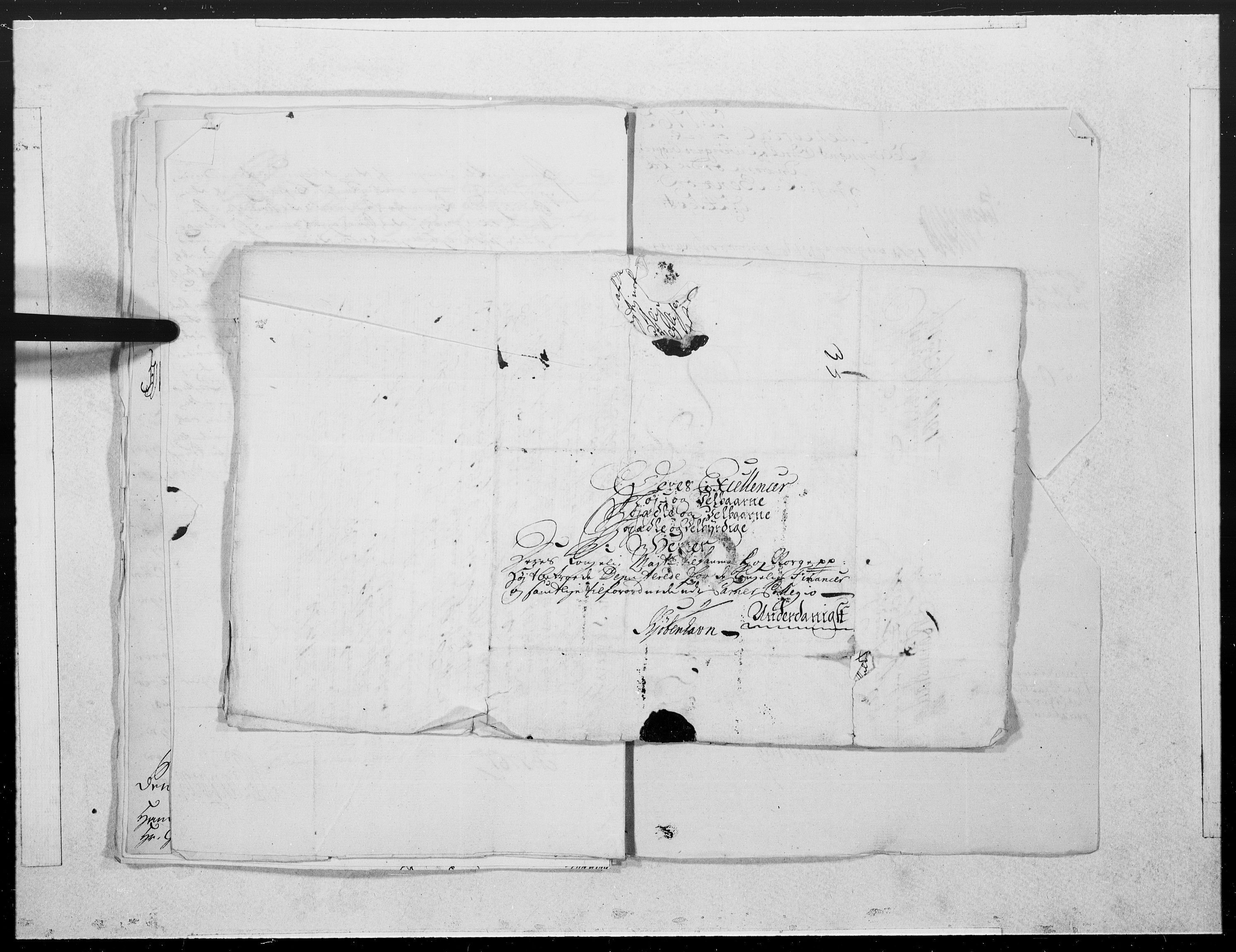 Danske Kanselli 1572-1799, AV/RA-EA-3023/F/Fc/Fcc/Fcca/L0184: Norske innlegg 1572-1799, 1762, s. 173