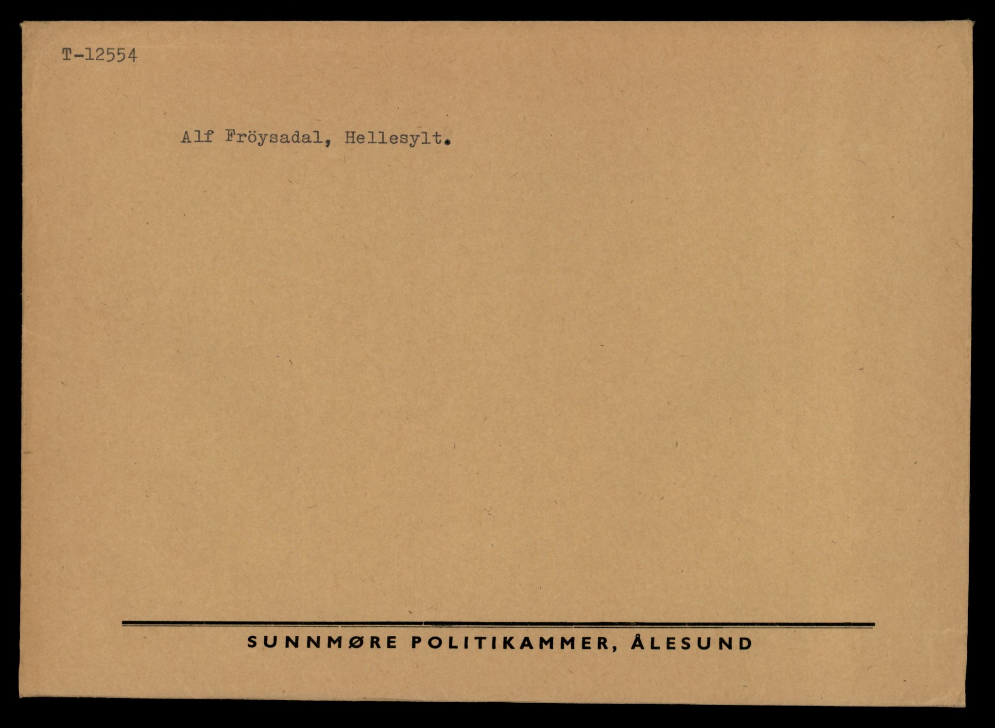 Møre og Romsdal vegkontor - Ålesund trafikkstasjon, AV/SAT-A-4099/F/Fe/L0034: Registreringskort for kjøretøy T 12500 - T 12652, 1927-1998, s. 1046