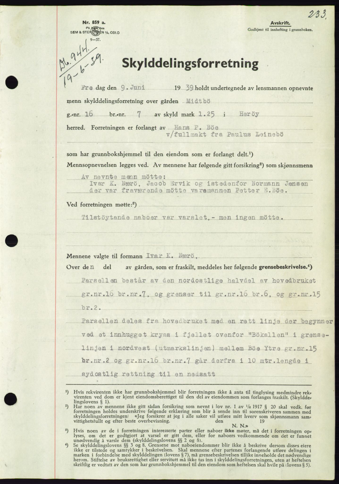 Søre Sunnmøre sorenskriveri, AV/SAT-A-4122/1/2/2C/L0068: Pantebok nr. 62, 1939-1939, Dagboknr: 944/1939